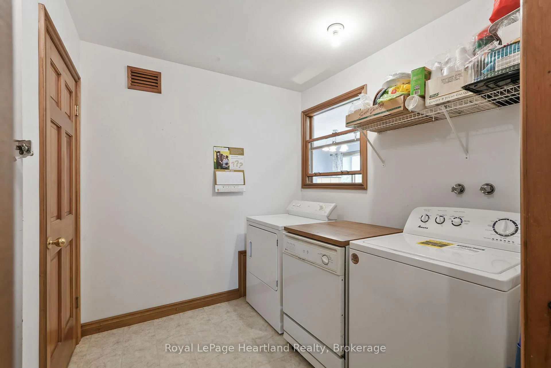 Photo 13 of 23 Mill Street E, Minto — HOMEH