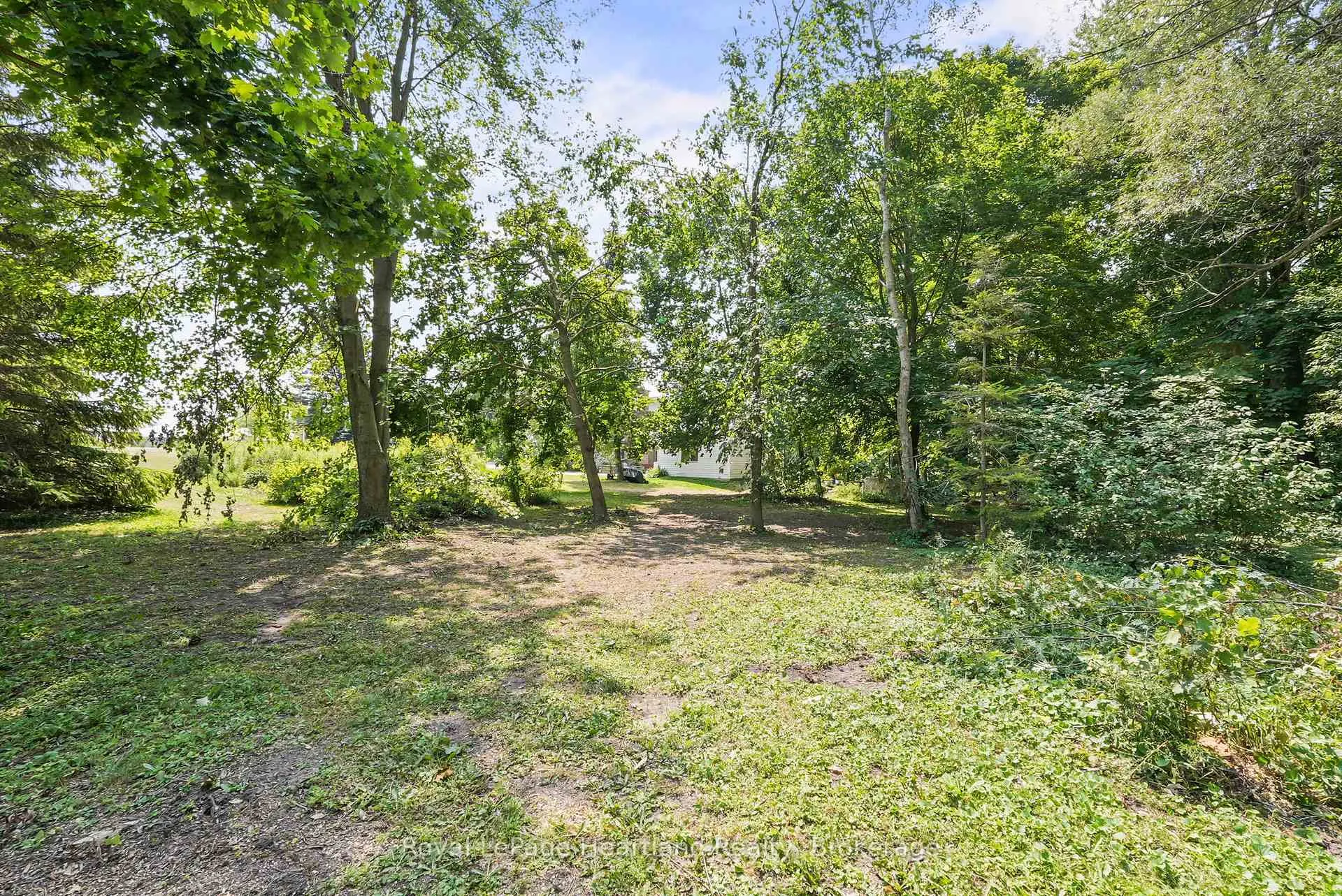 Photo 38 of 23 Mill Street E, Minto — HOMEH