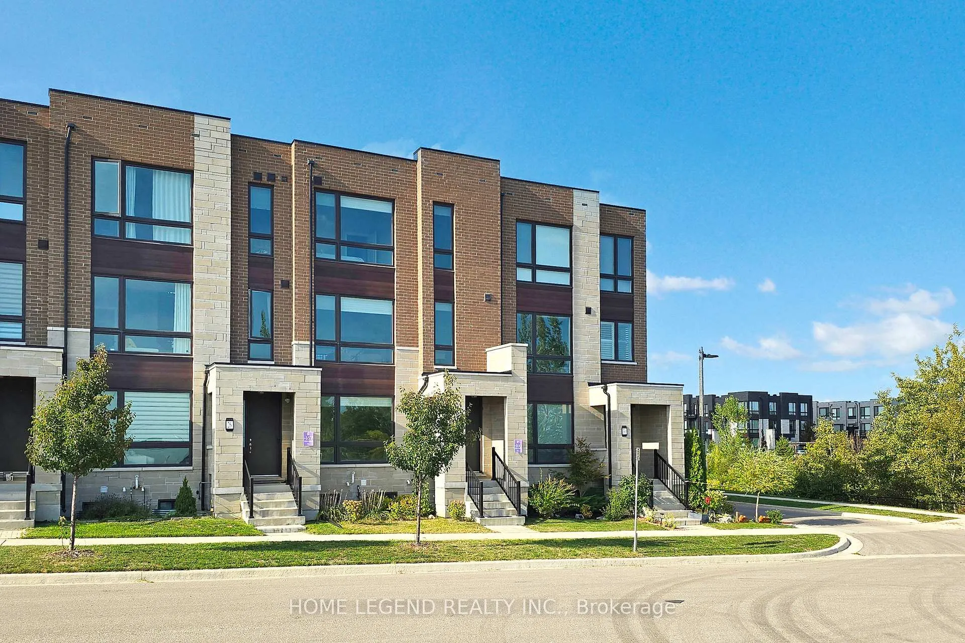 Photo 1 of 28 Concetta Conte Avenue, Markham, Victoria Square — HOMEH