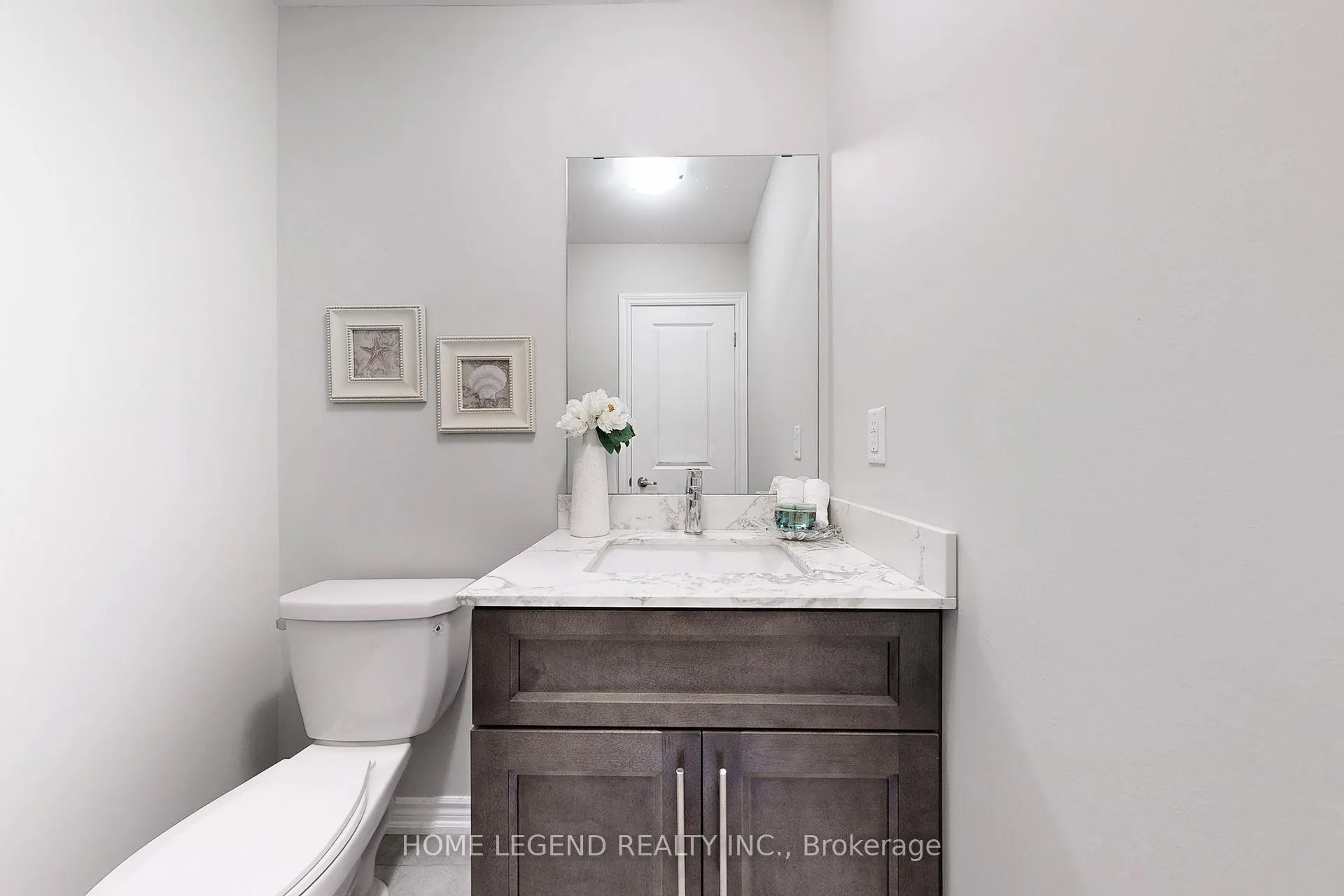 Photo 5 of 28 Concetta Conte Avenue, Markham, Victoria Square — HOMEH