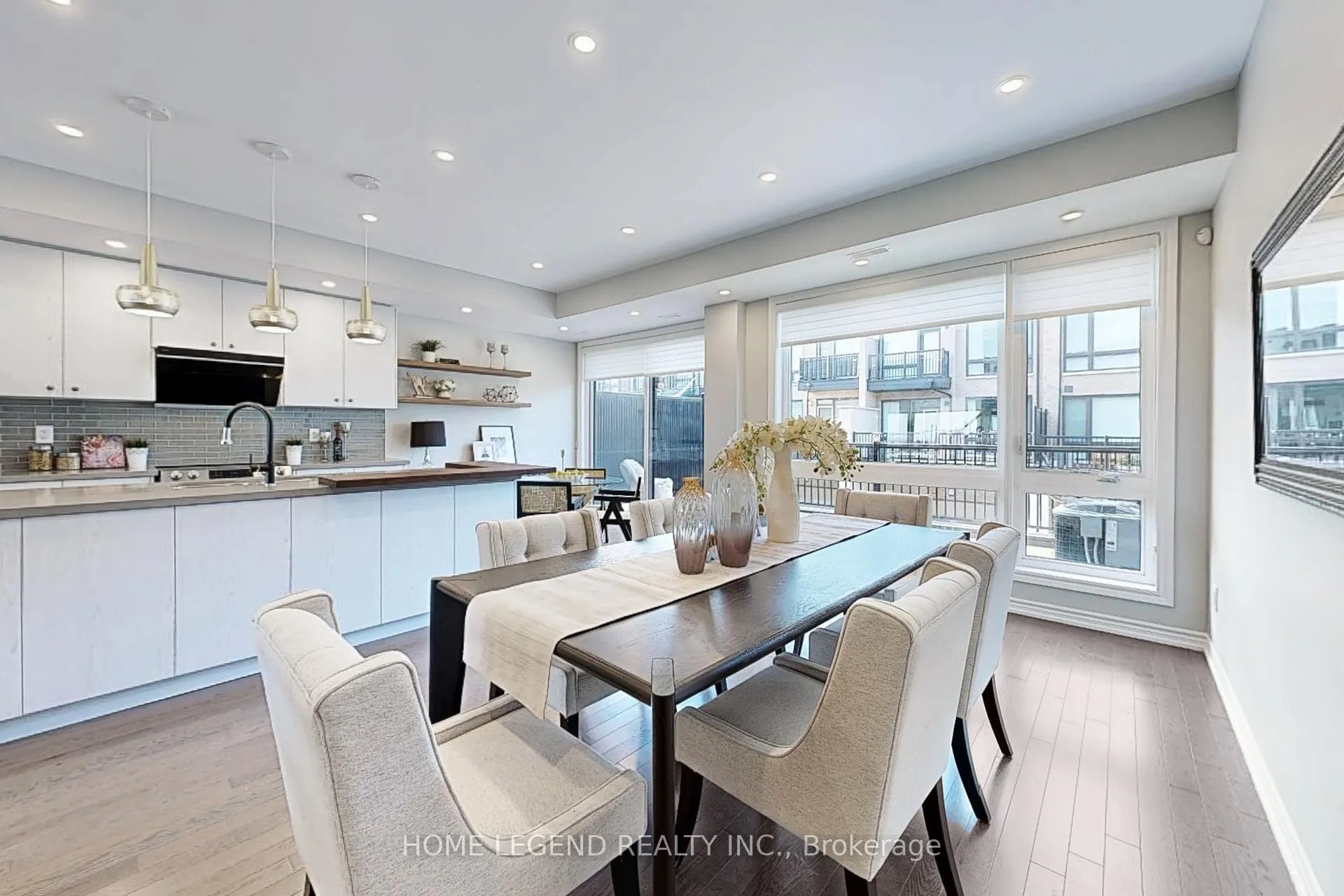 Photo 12 of 28 Concetta Conte Avenue, Markham, Victoria Square — HOMEH