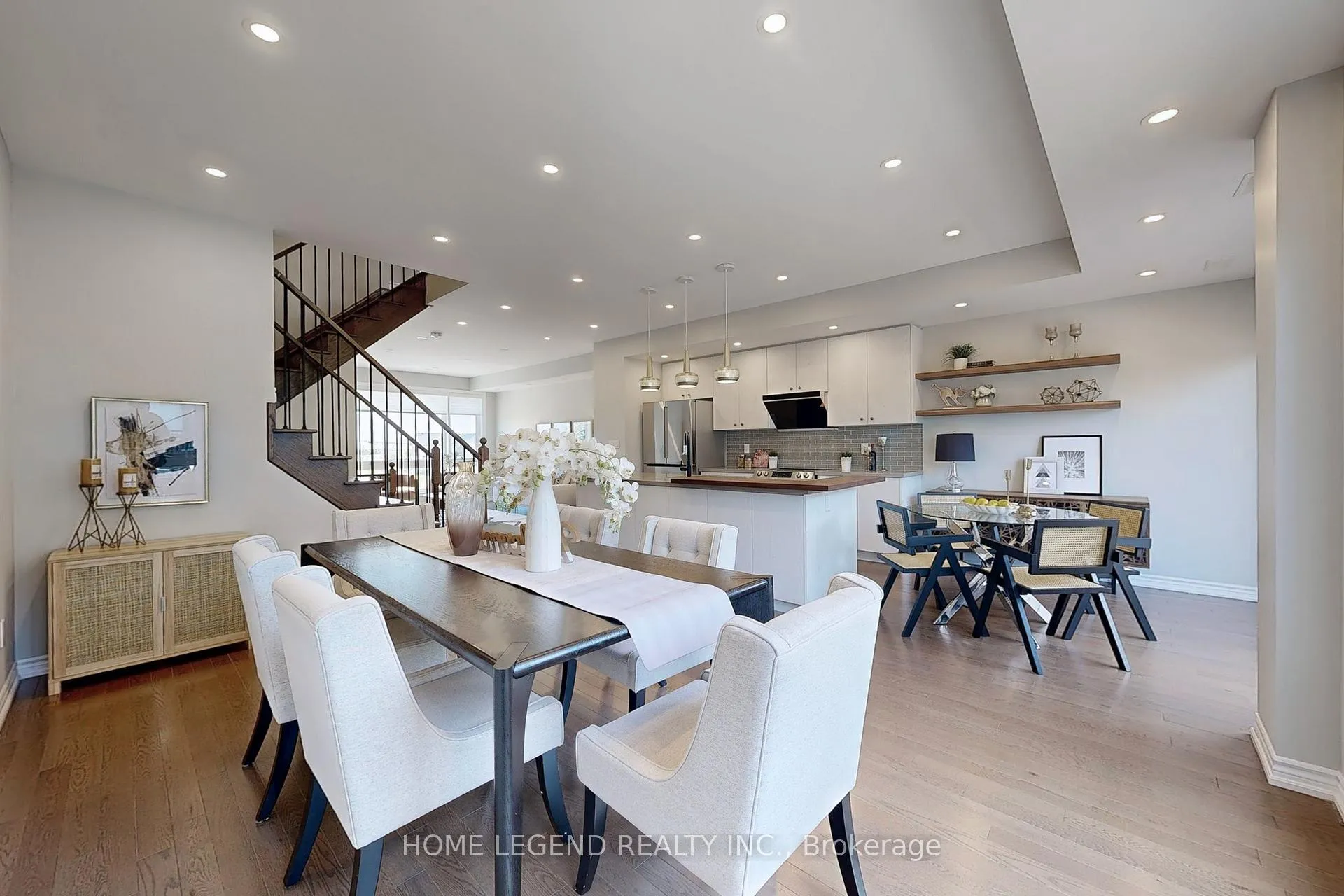 Photo 13 of 28 Concetta Conte Avenue, Markham, Victoria Square — HOMEH