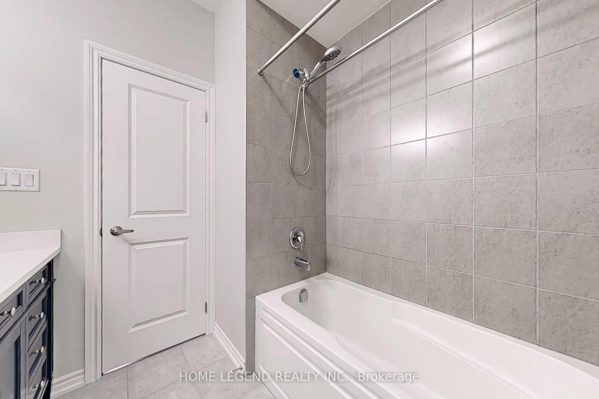 Photo 27 of 28 Concetta Conte Avenue, Markham, Victoria Square — HOMEH