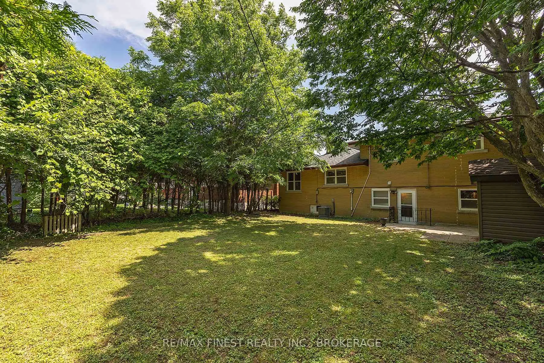Photo 40 of 1215 Johnson Street, Kingston, Central City West — HOMEH