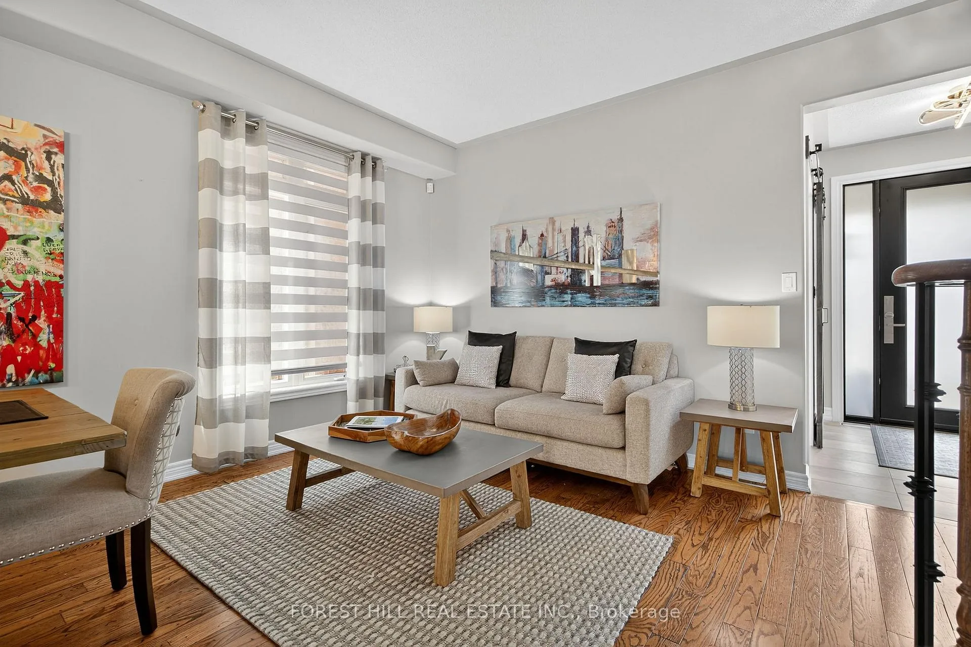 Photo 5 of 54 Hendel Drive, Vaughan, Patterson — HOMEH