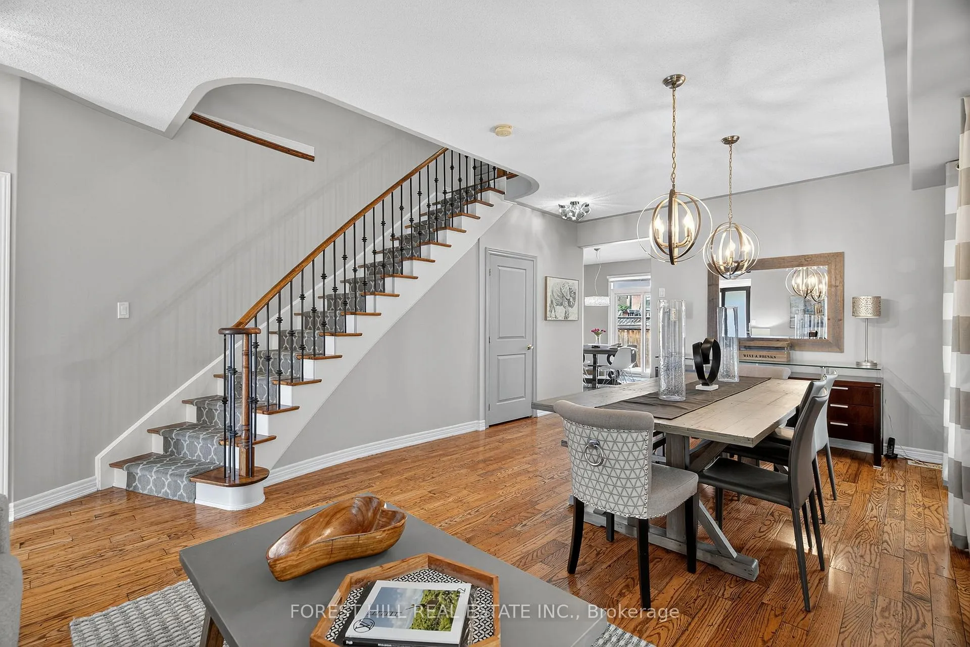 Photo 6 of 54 Hendel Drive, Vaughan, Patterson — HOMEH