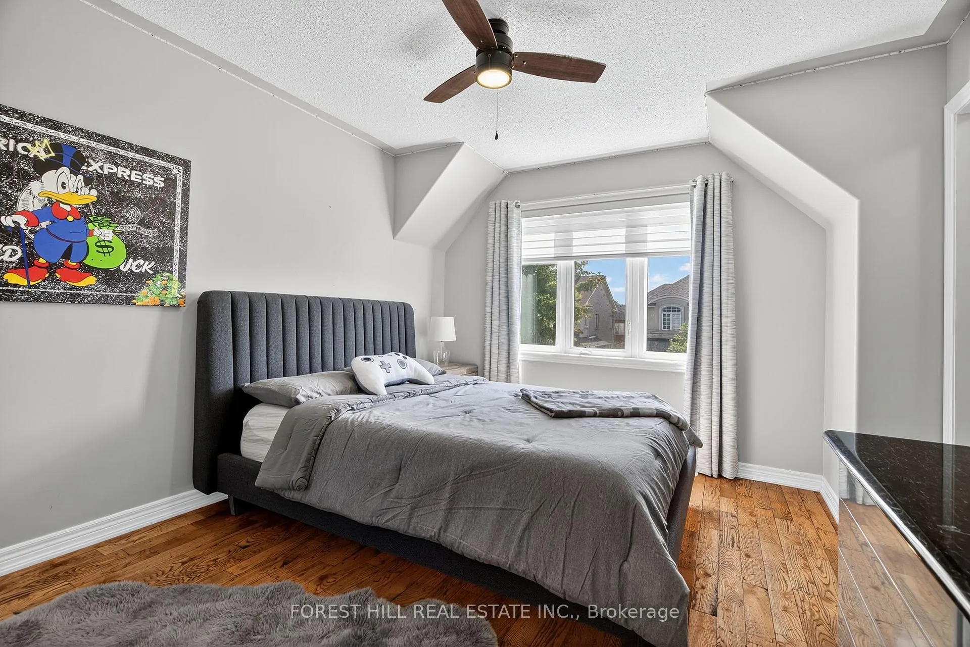 Photo 23 of 54 Hendel Drive, Vaughan, Patterson — HOMEH