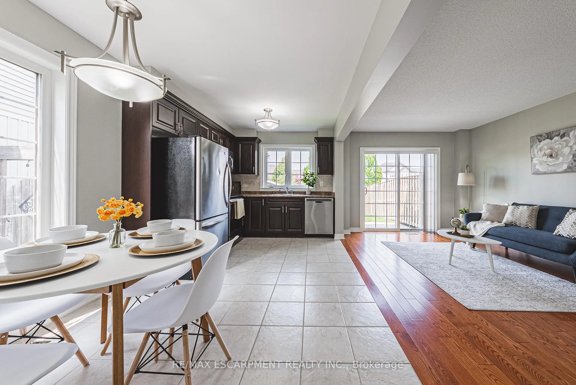 Photo 6 of Unit 53, 222 Fall Fair Way, Hamilton, Binbrook — HOMEH