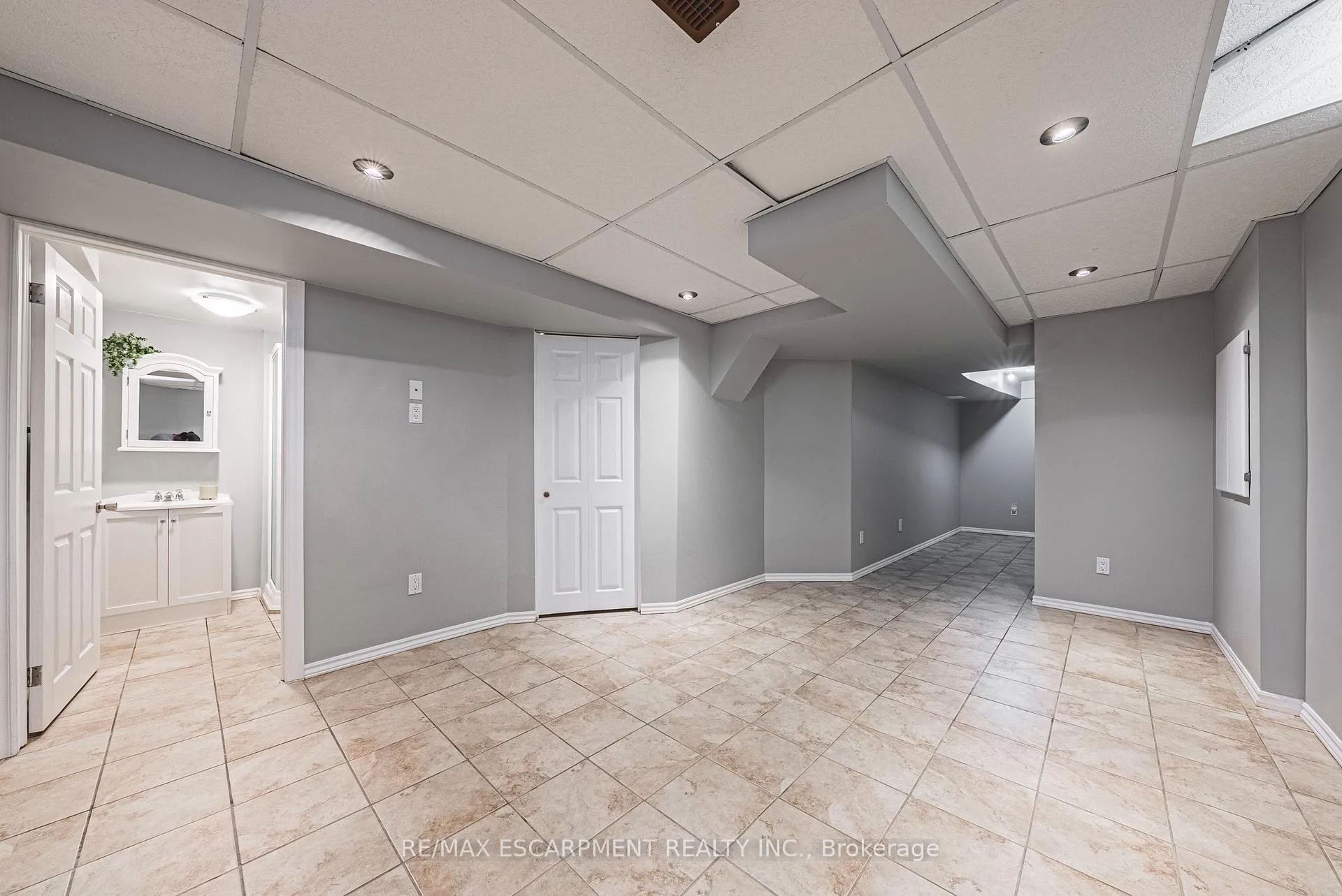 Photo 30 of Unit 53, 222 Fall Fair Way, Hamilton, Binbrook — HOMEH