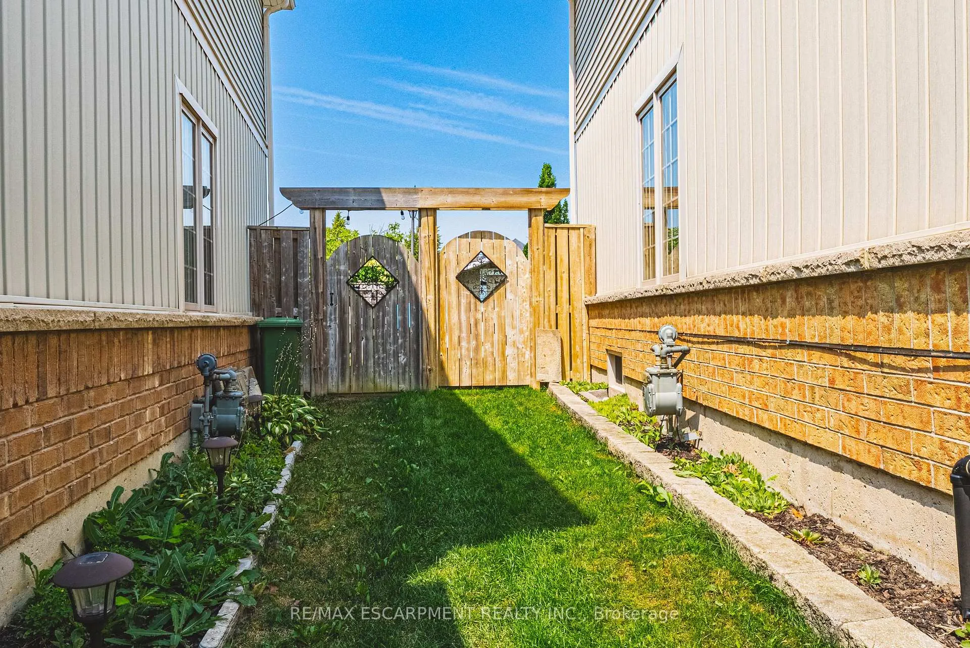 Photo 45 of Unit 53, 222 Fall Fair Way, Hamilton, Binbrook — HOMEH
