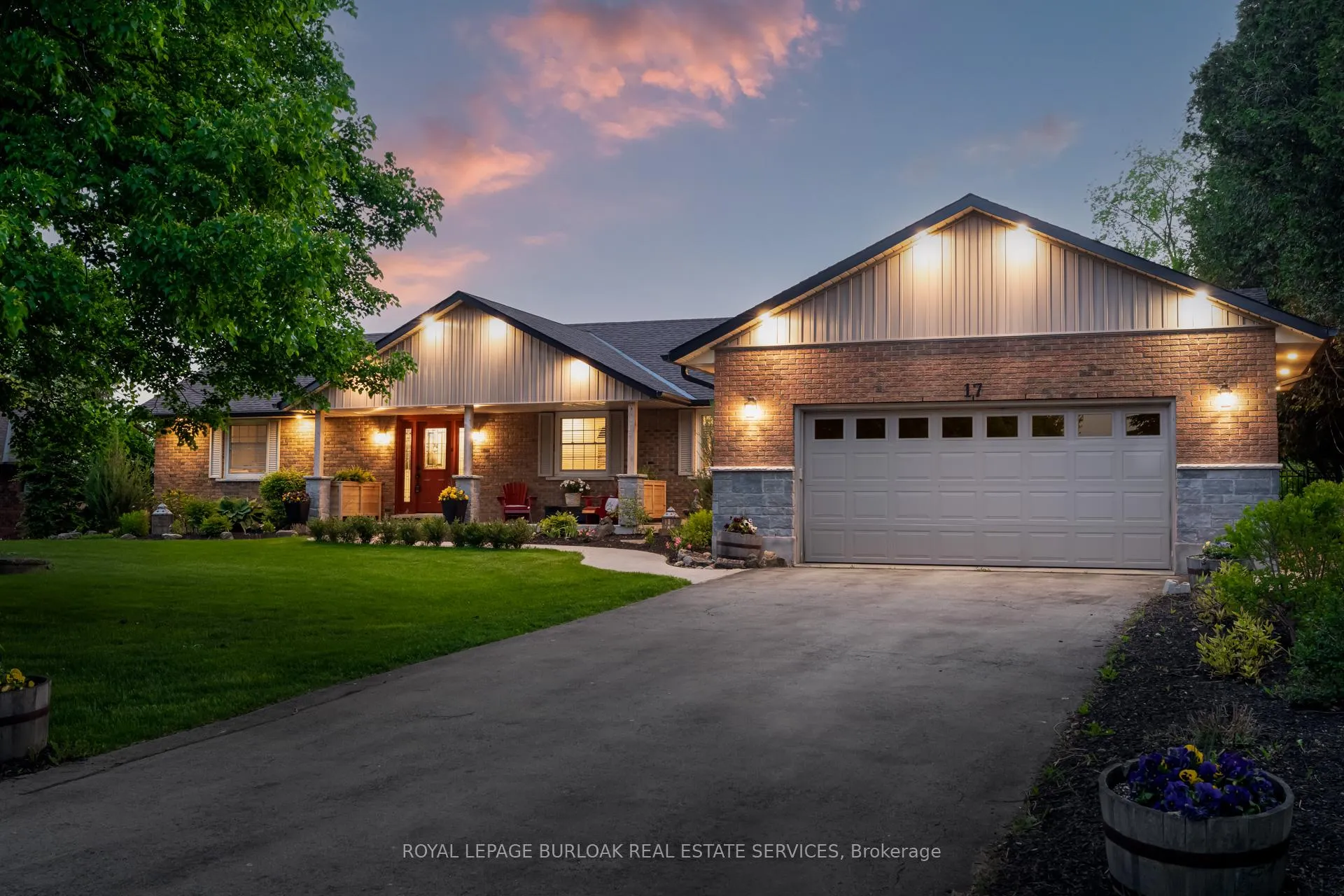 Photo 1 of 17 Beverlyglen Drive, Hamilton, Orkney — HOMEH