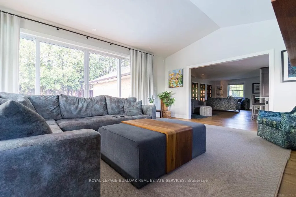 Photo 18 of 17 Beverlyglen Drive, Hamilton, Orkney — HOMEH