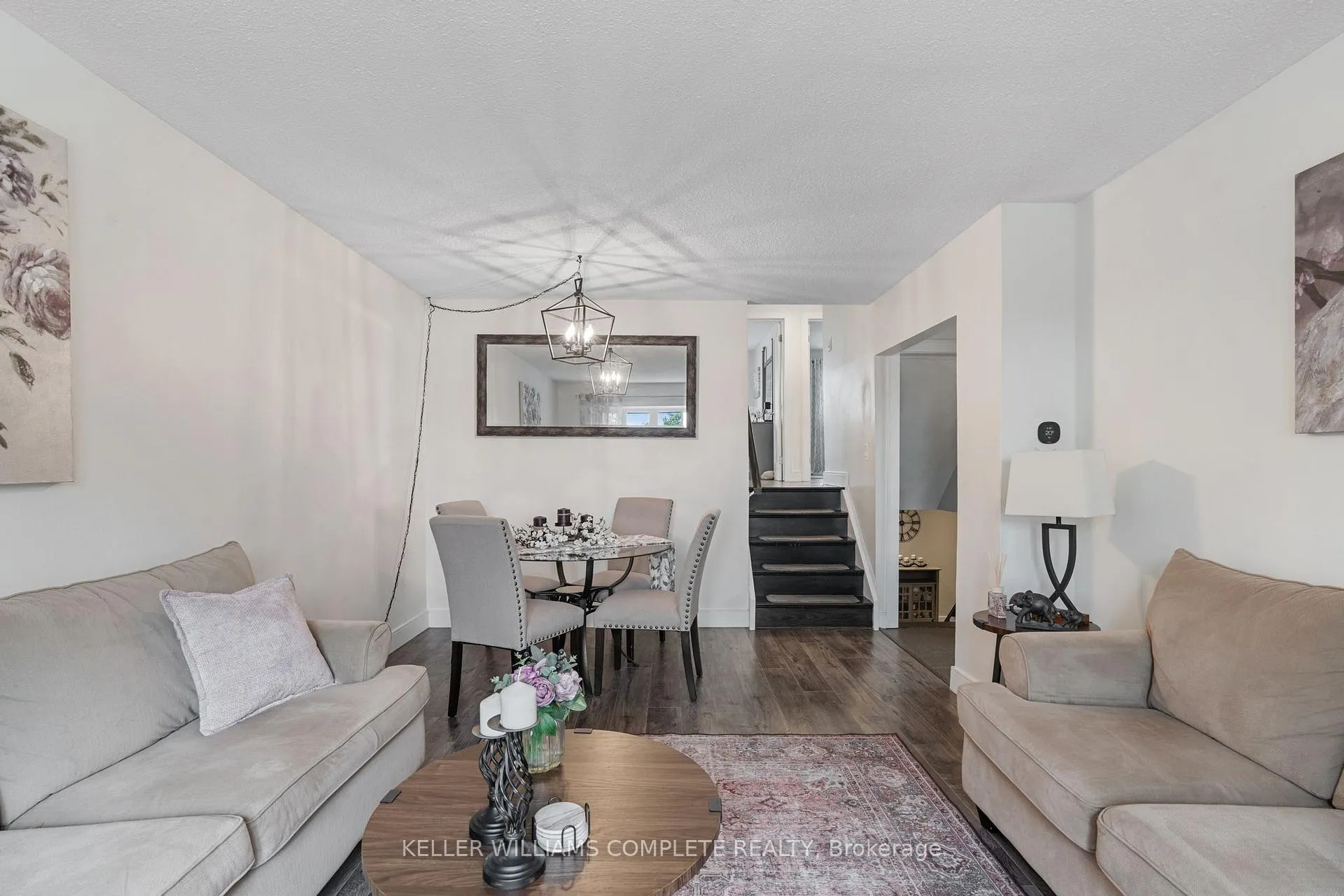Photo 8 of 423 Queen Victoria Drive, Hamilton, Quinndale — HOMEH