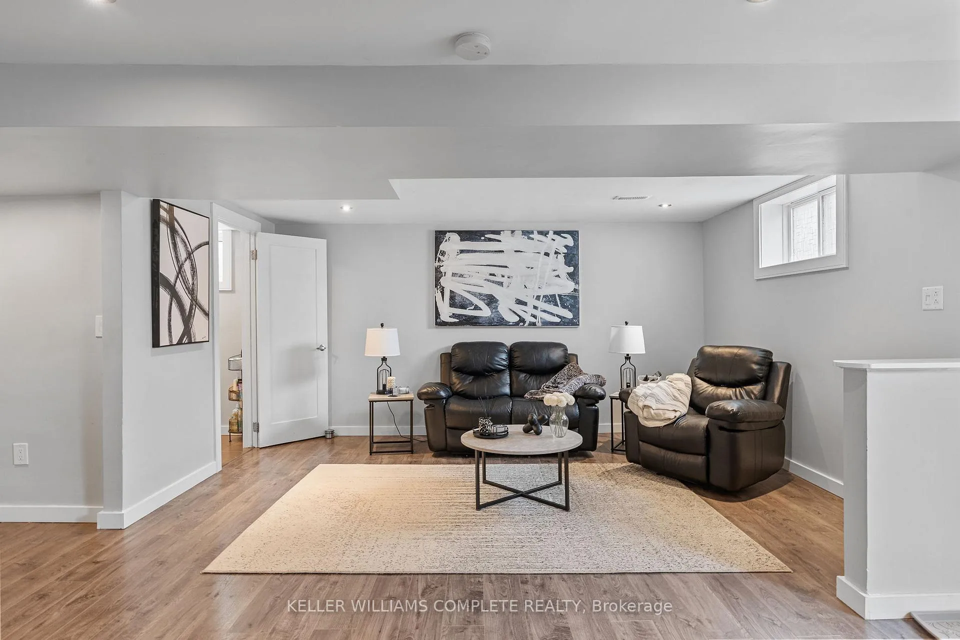 Photo 30 of 423 Queen Victoria Drive, Hamilton, Quinndale — HOMEH