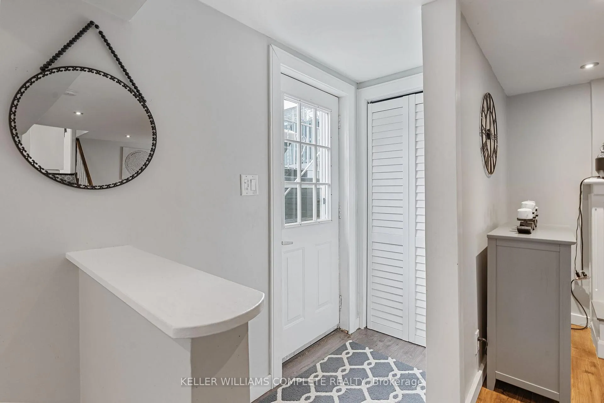 Photo 33 of 423 Queen Victoria Drive, Hamilton, Quinndale — HOMEH