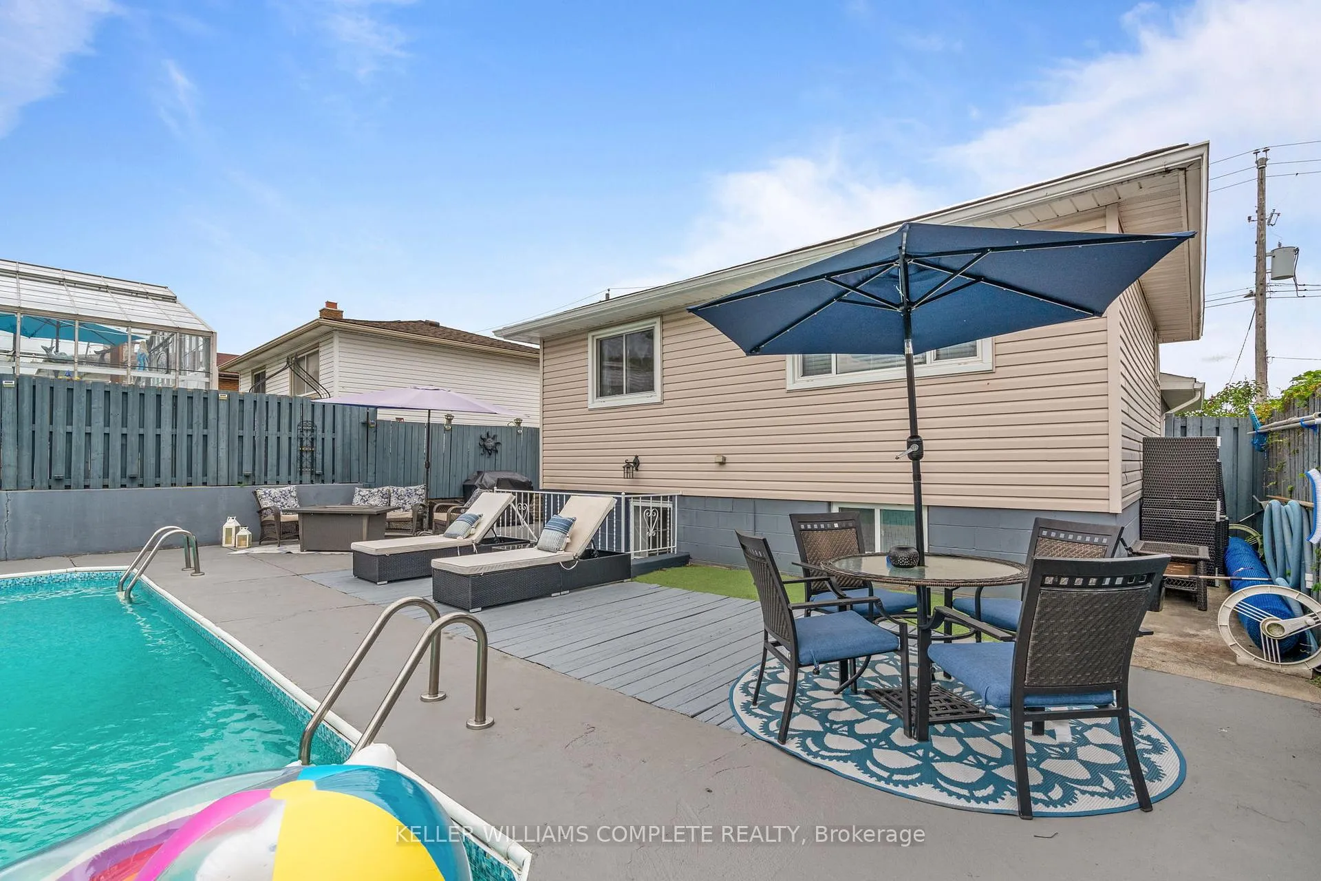 Photo 45 of 423 Queen Victoria Drive, Hamilton, Quinndale — HOMEH