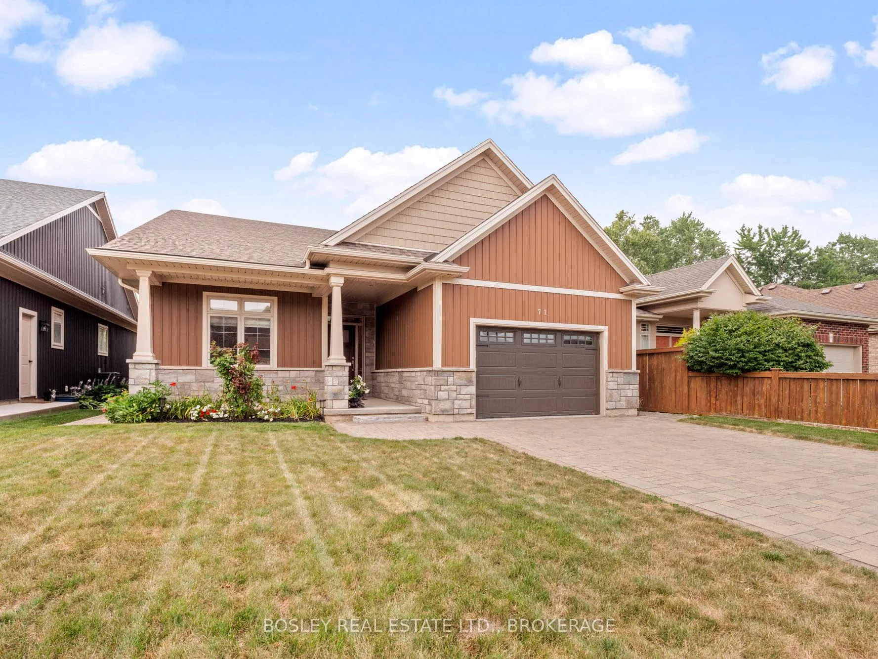 Photo 1 of 71 Willson Crossing, Pelham, Fonthill — HOMEH