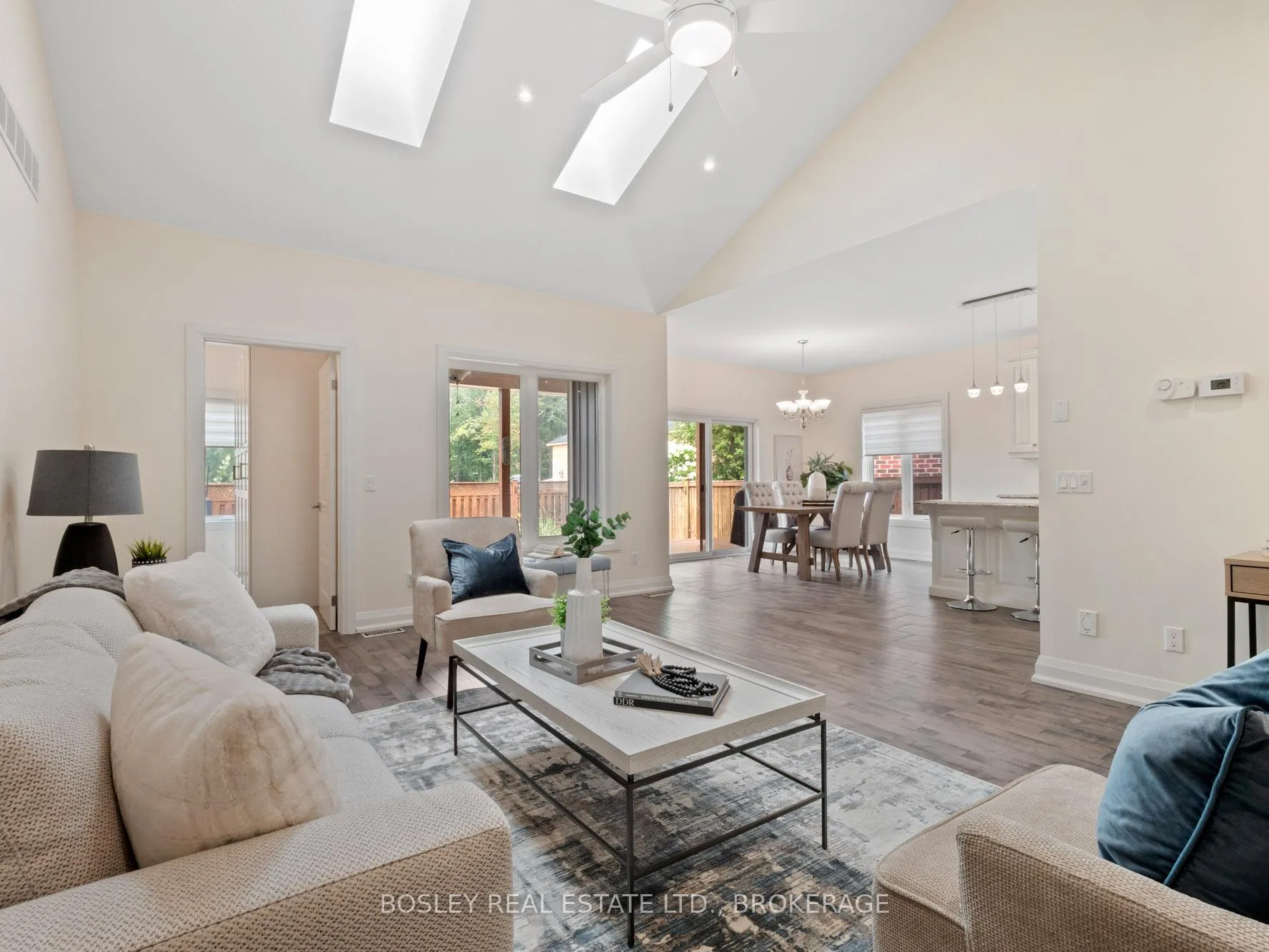 Photo 11 of 71 Willson Crossing, Pelham, Fonthill — HOMEH