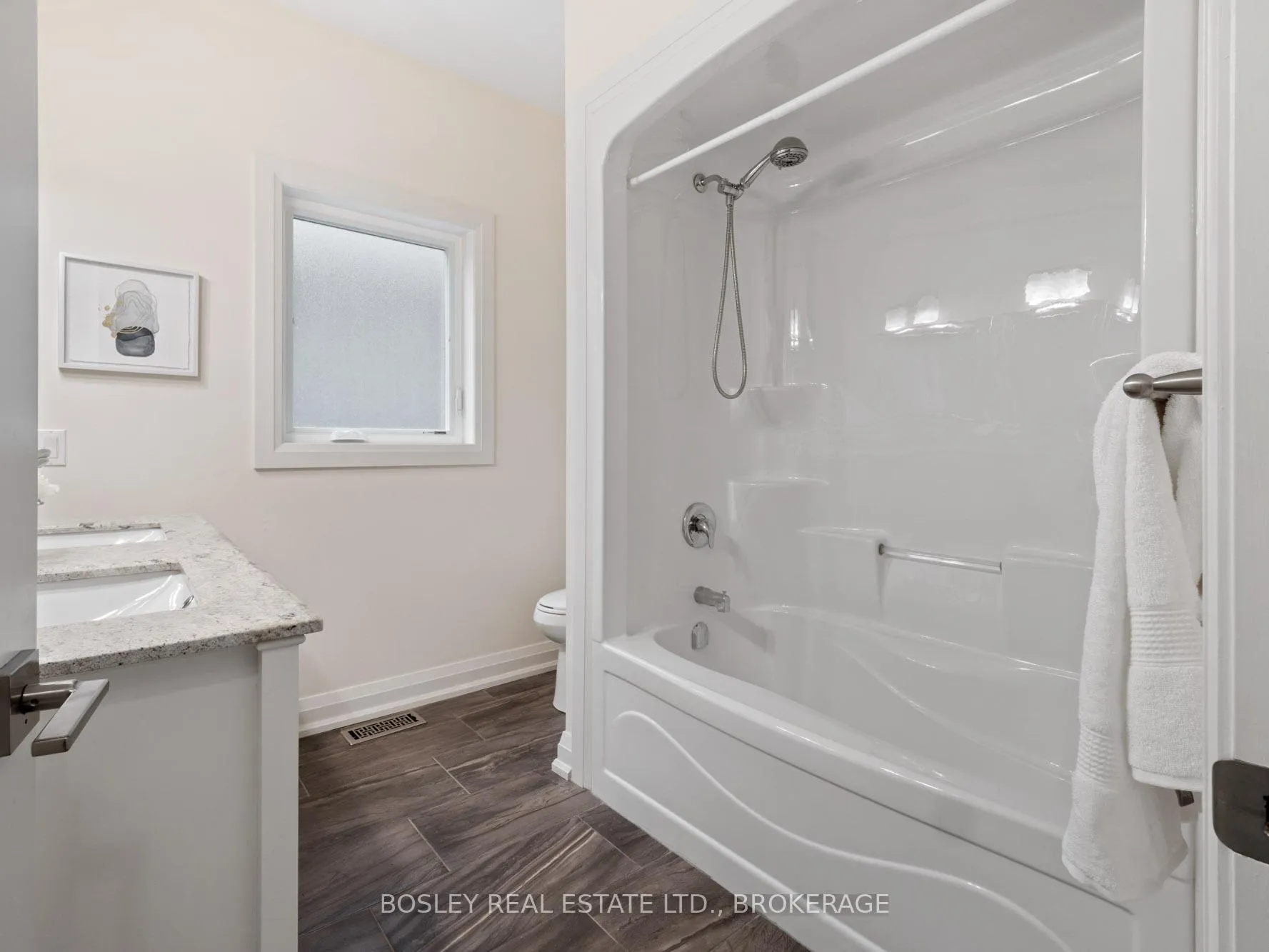 Photo 26 of 71 Willson Crossing, Pelham, Fonthill — HOMEH