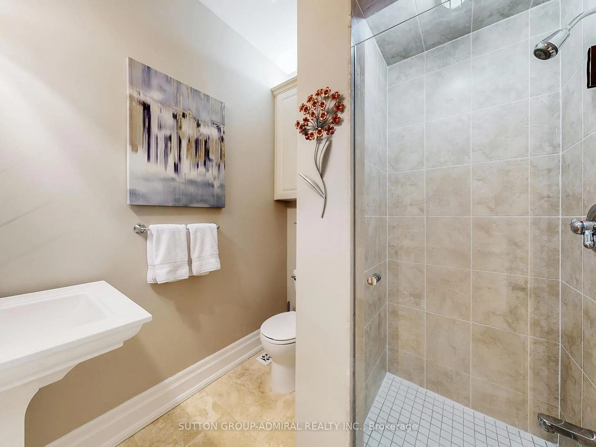 Photo 15 of 124 Rivermill Crescent, Vaughan, Patterson — HOMEH