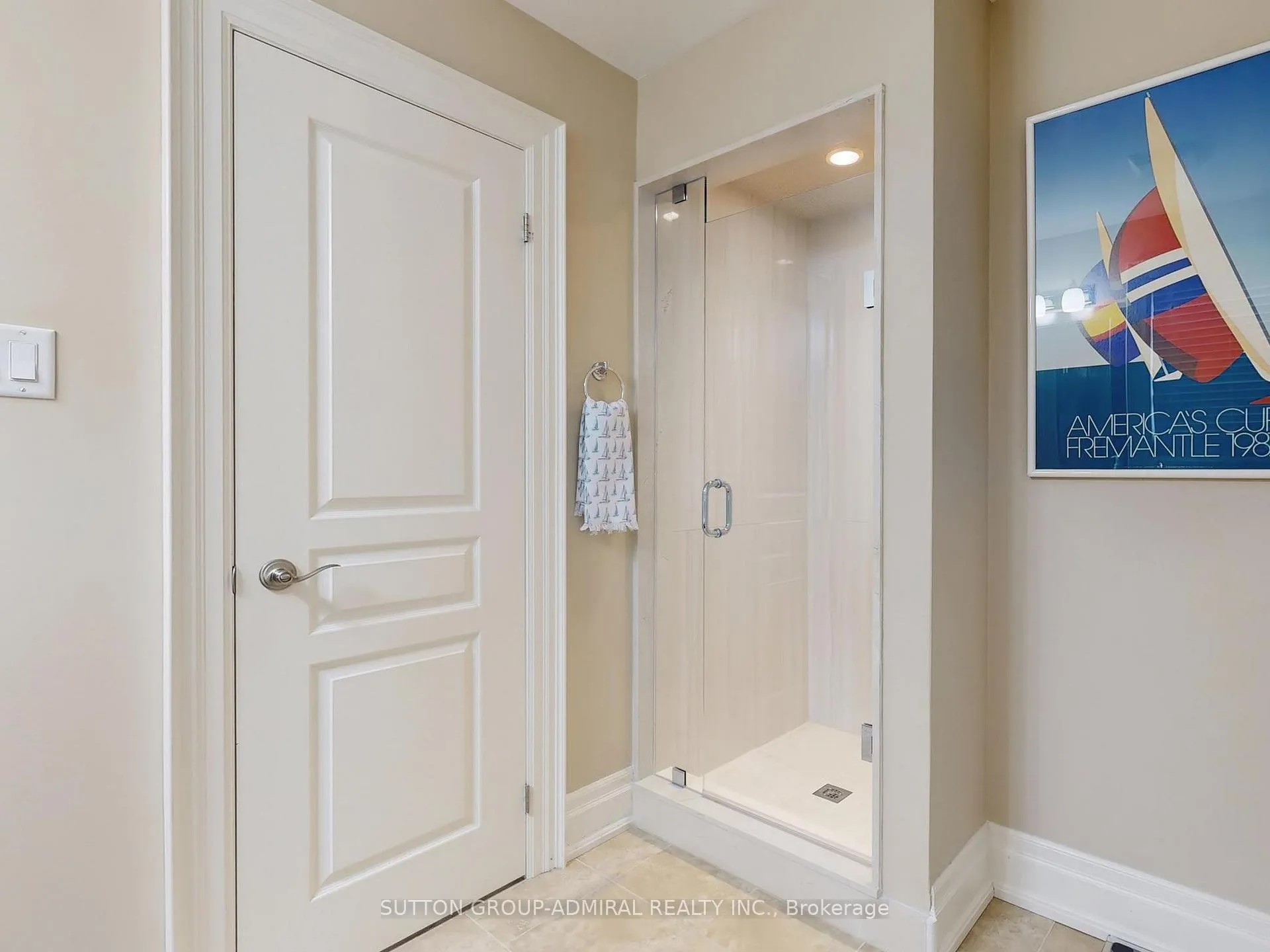 Photo 29 of 124 Rivermill Crescent, Vaughan, Patterson — HOMEH