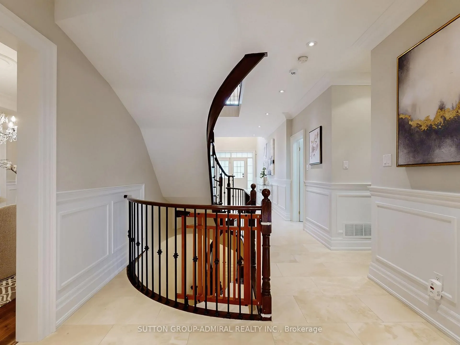 Photo 32 of 124 Rivermill Crescent, Vaughan, Patterson — HOMEH