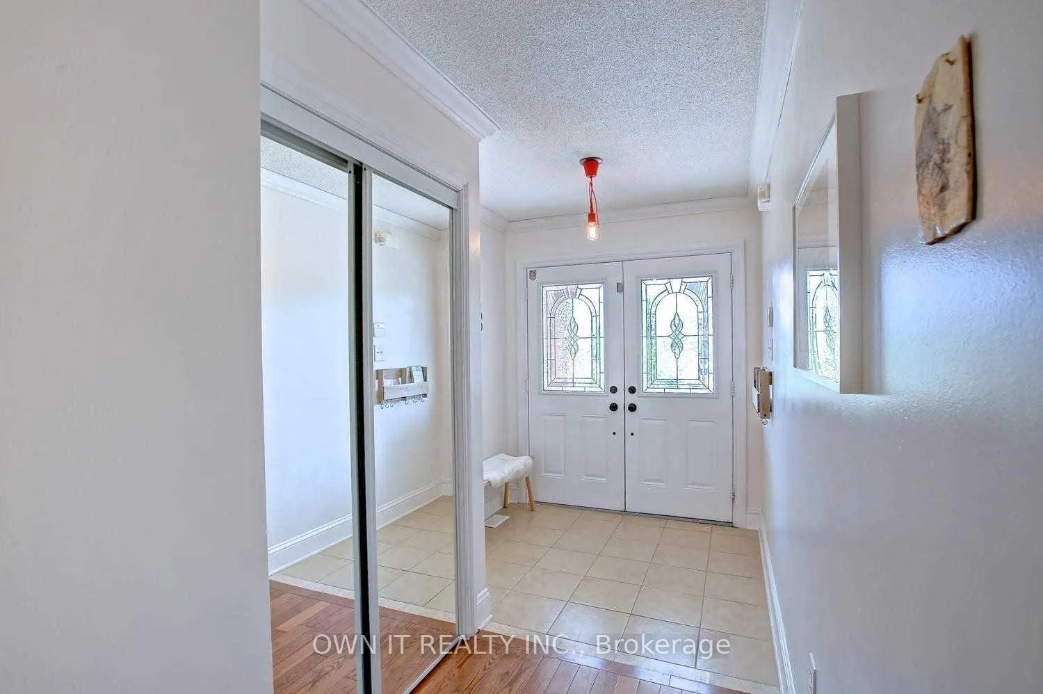 Photo 24 of 46 Sugarberry Drive, Brampton, Credit Valley — HOMEH