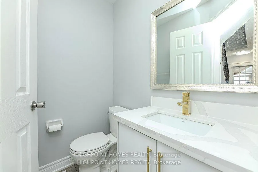 Photo 8 of 44 Brando Avenue E, Markham, Middlefield — HOMEH