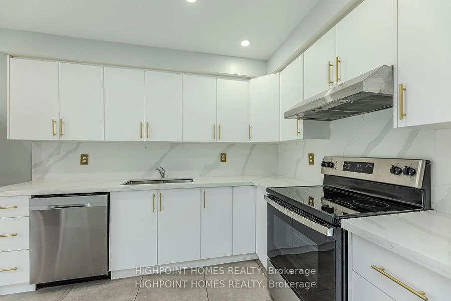 Photo 13 of 44 Brando Avenue E, Markham, Middlefield — HOMEH