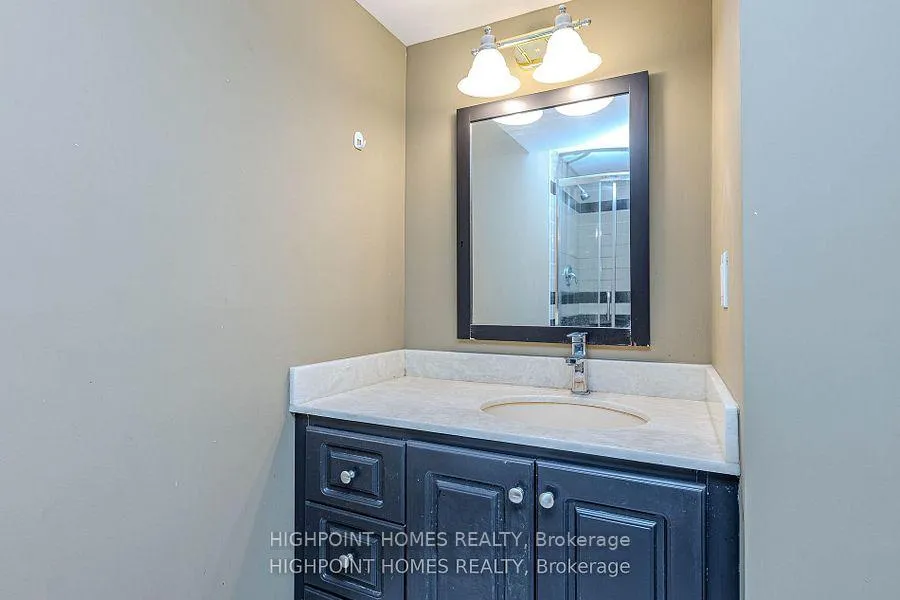Photo 42 of 44 Brando Avenue E, Markham, Middlefield — HOMEH
