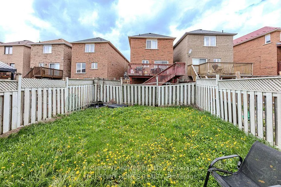 Photo 47 of 44 Brando Avenue E, Markham, Middlefield — HOMEH