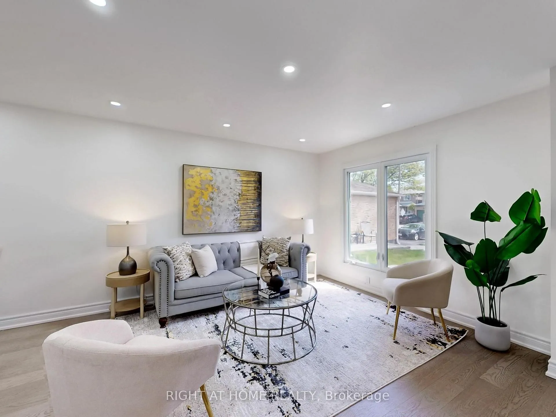Photo 4 of 58 Mercer Crescent, Markham, Raymerville — HOMEH