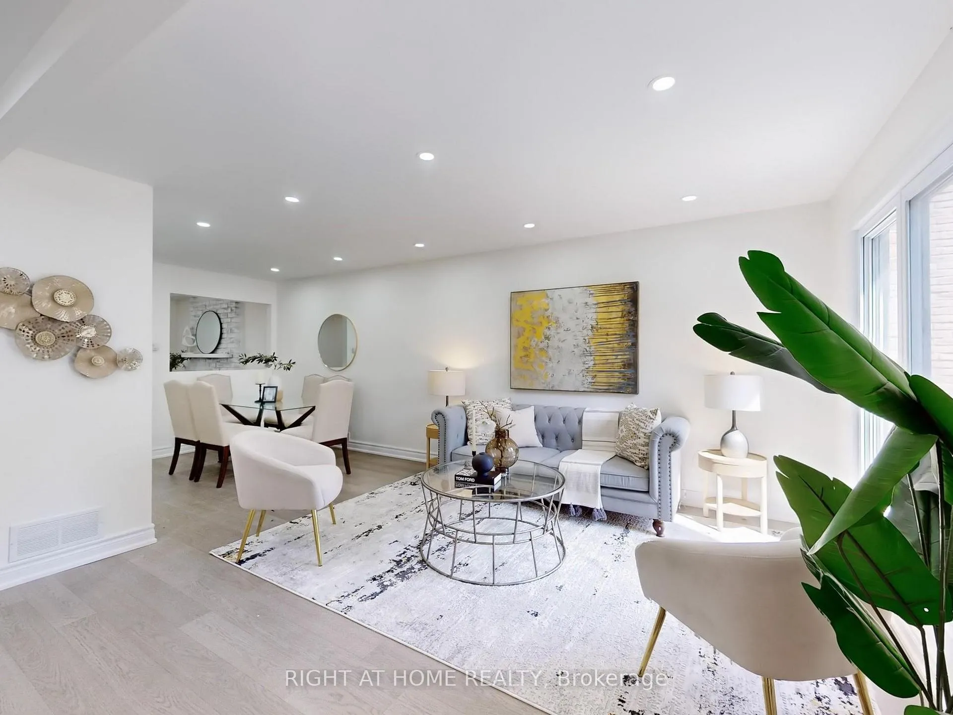 Photo 5 of 58 Mercer Crescent, Markham, Raymerville — HOMEH