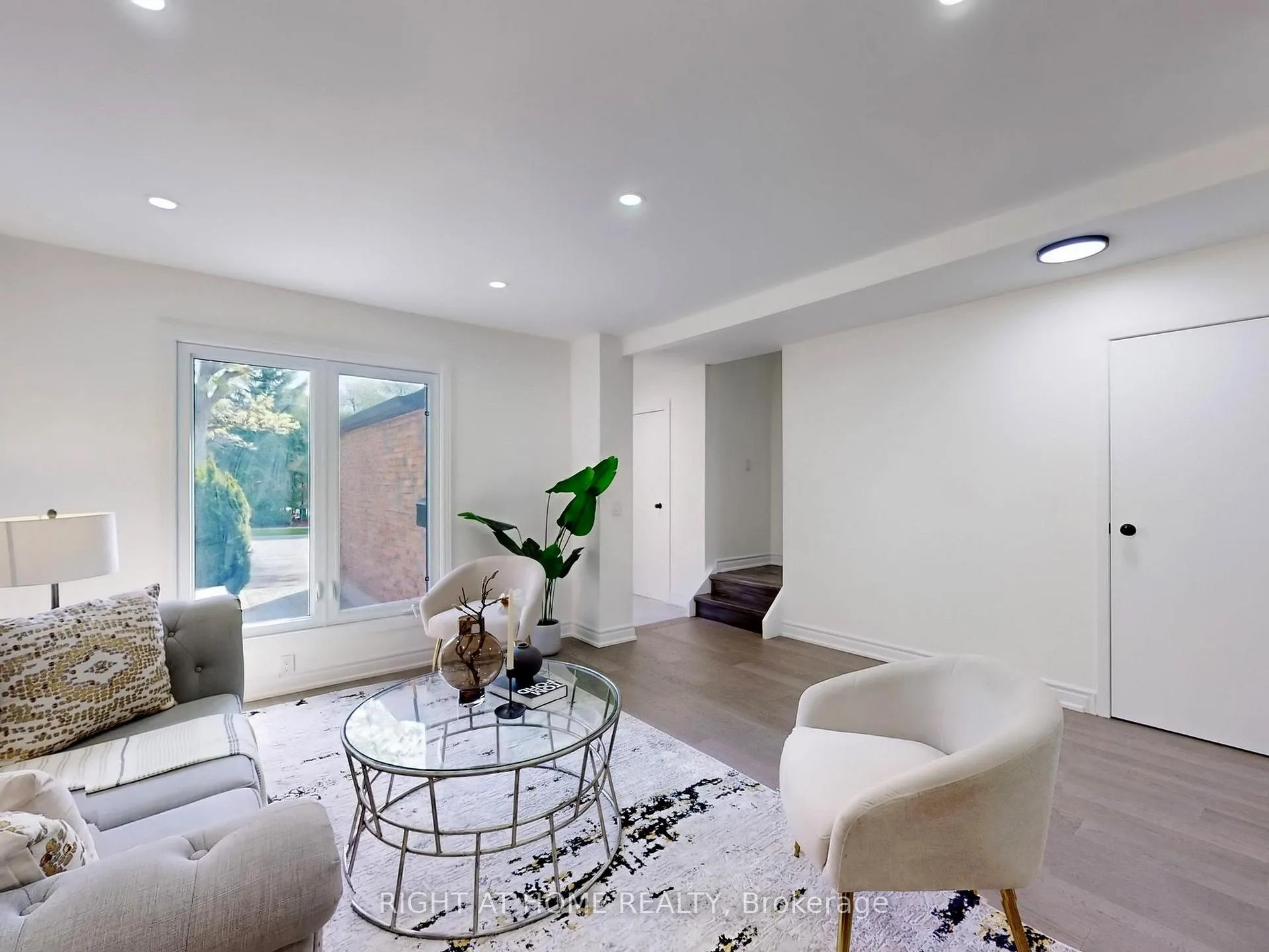 Photo 6 of 58 Mercer Crescent, Markham, Raymerville — HOMEH