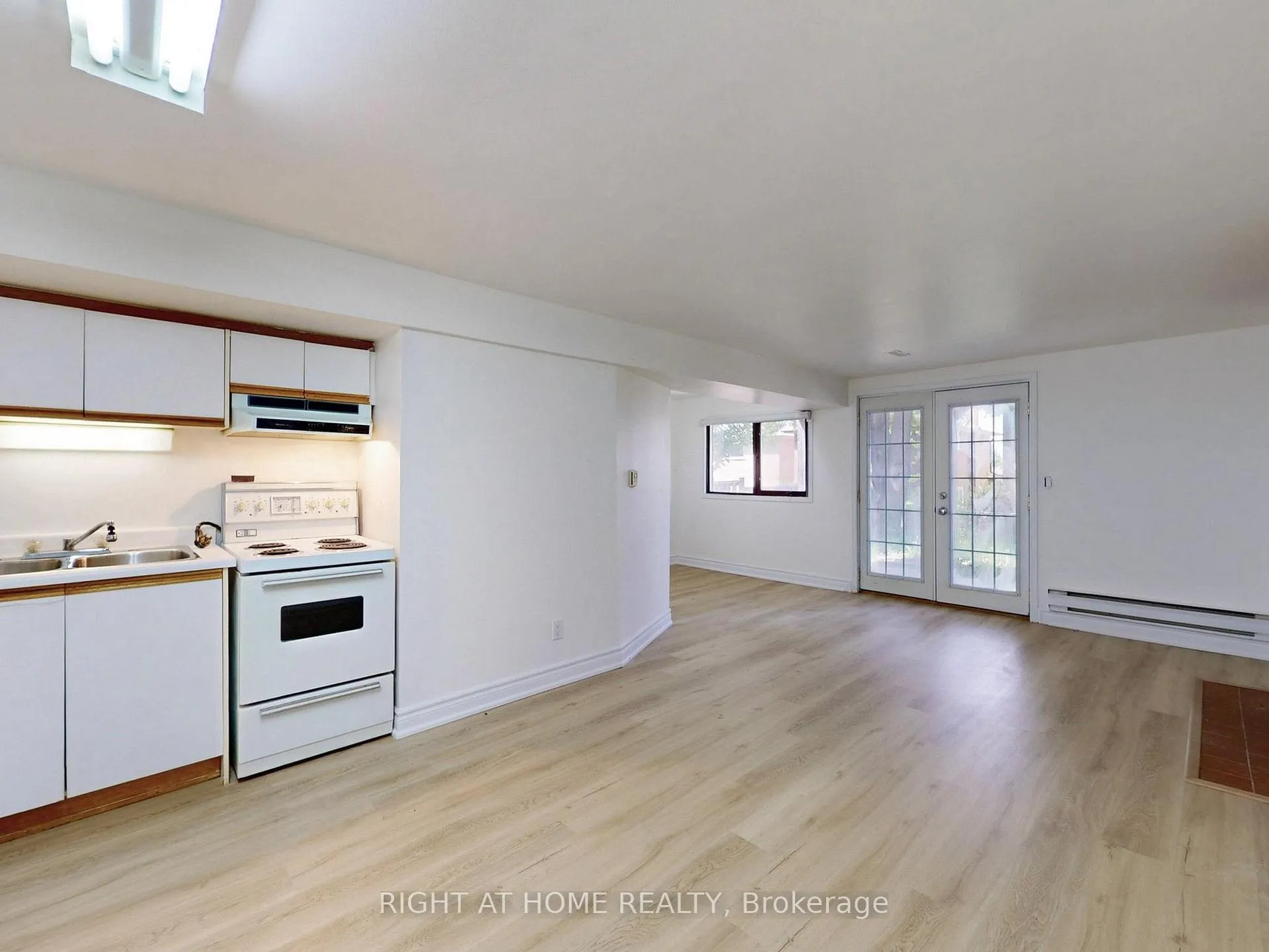 Photo 31 of 58 Mercer Crescent, Markham, Raymerville — HOMEH