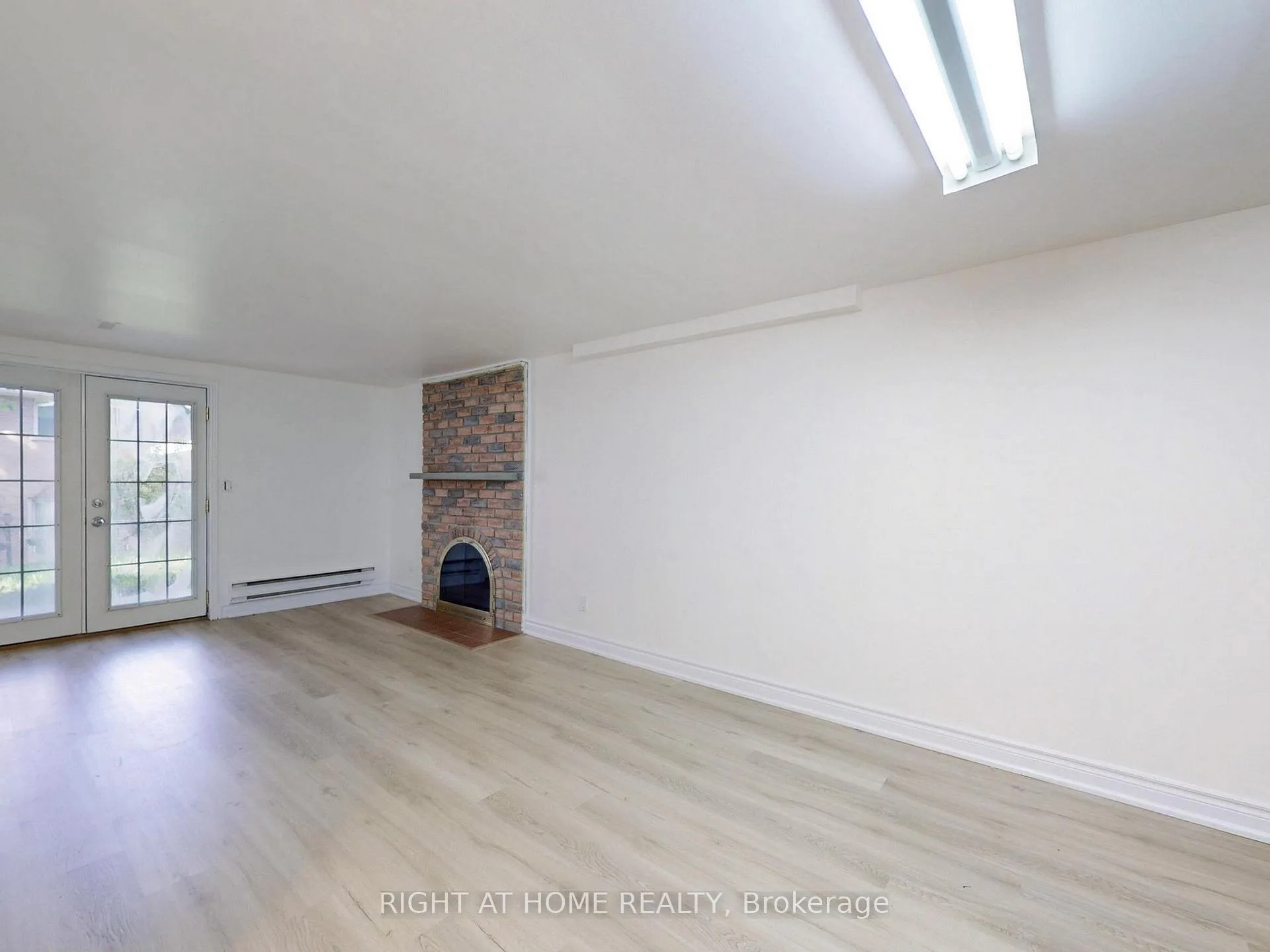 Photo 35 of 58 Mercer Crescent, Markham, Raymerville — HOMEH