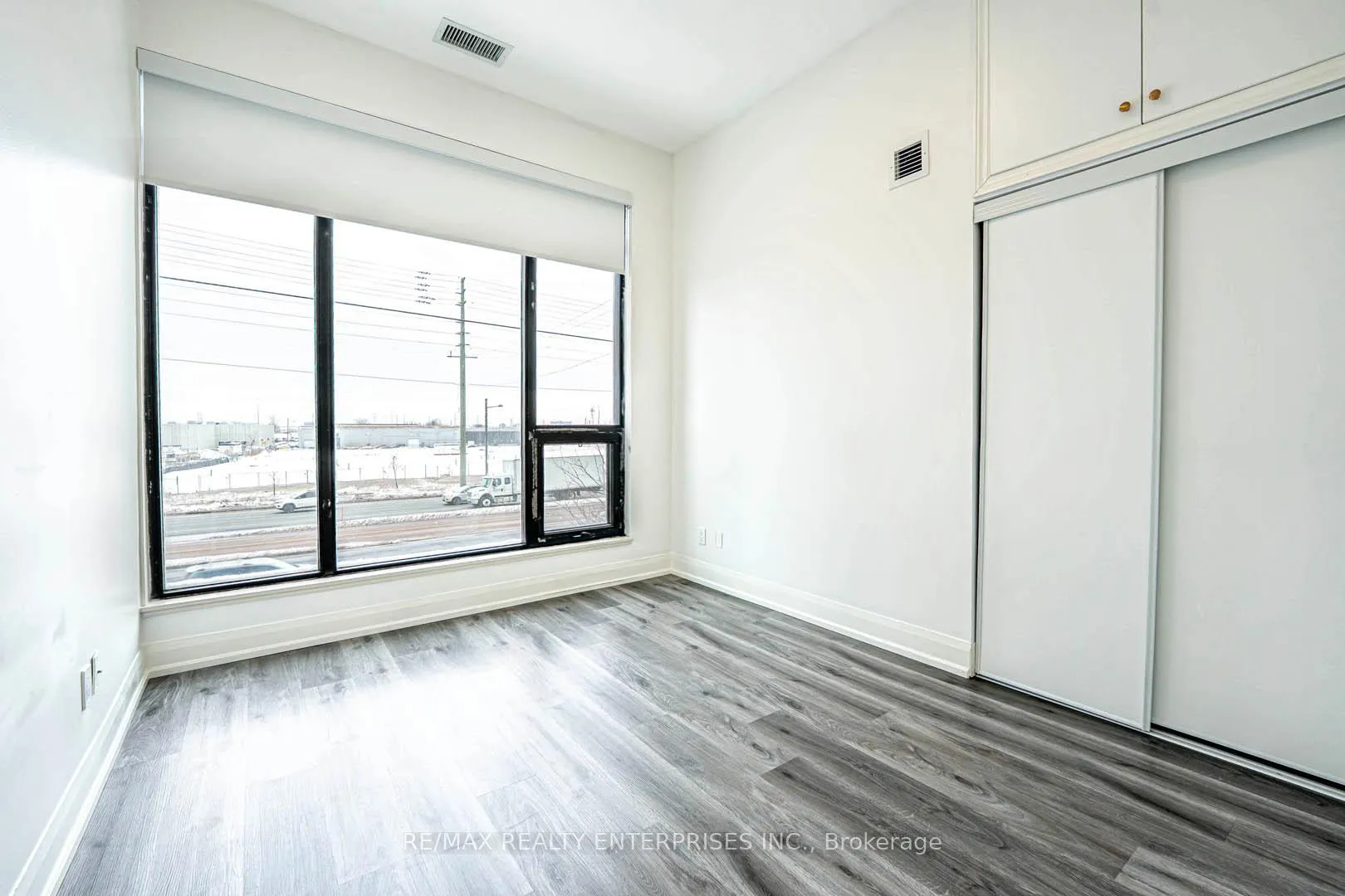 Photo 15 of Unit 206, 2900 Highway 7 Road, Vaughan, Concord — HOMEH