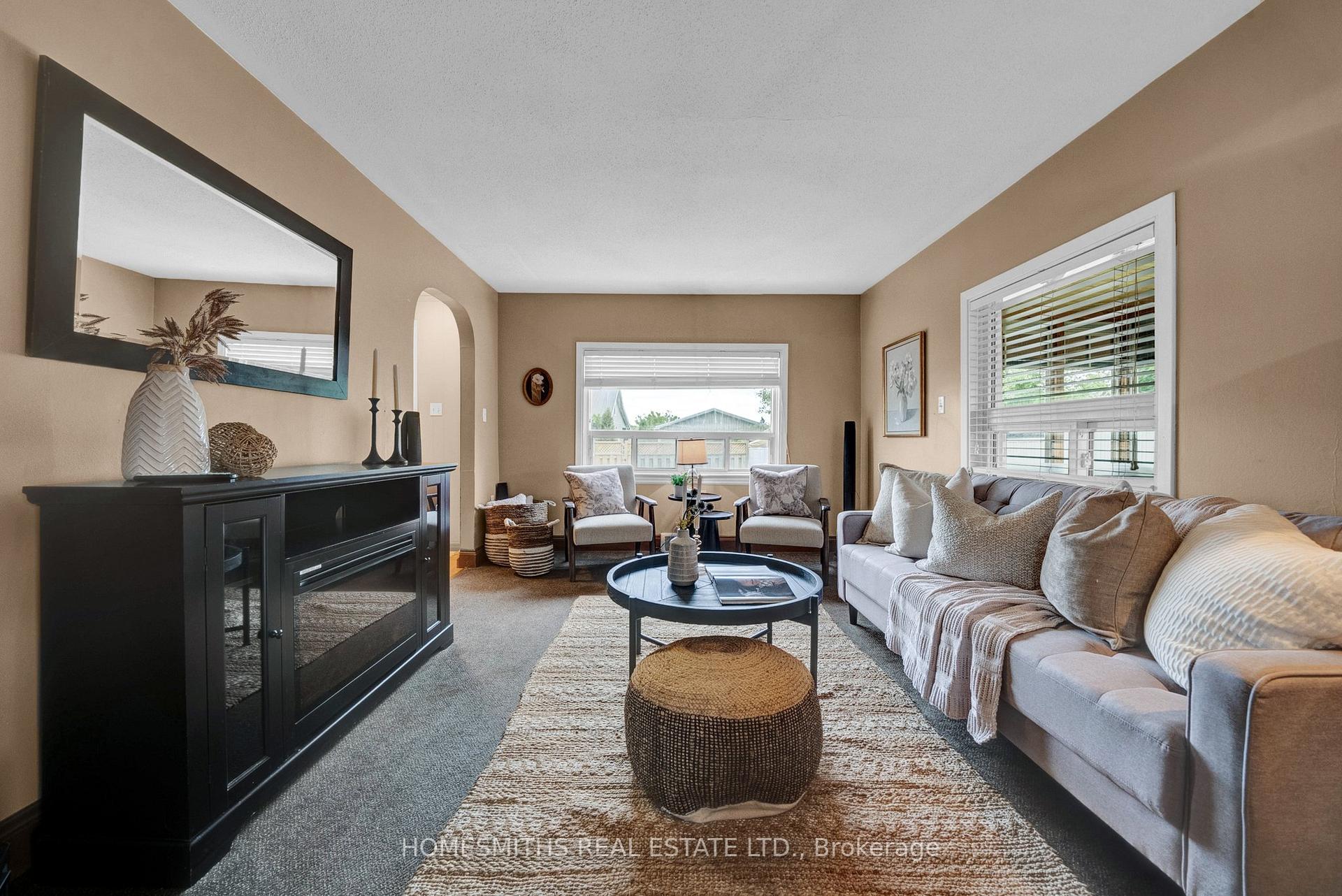 Photo 15 of 20 Rowe Street, Clarington, Orono — HOMEH