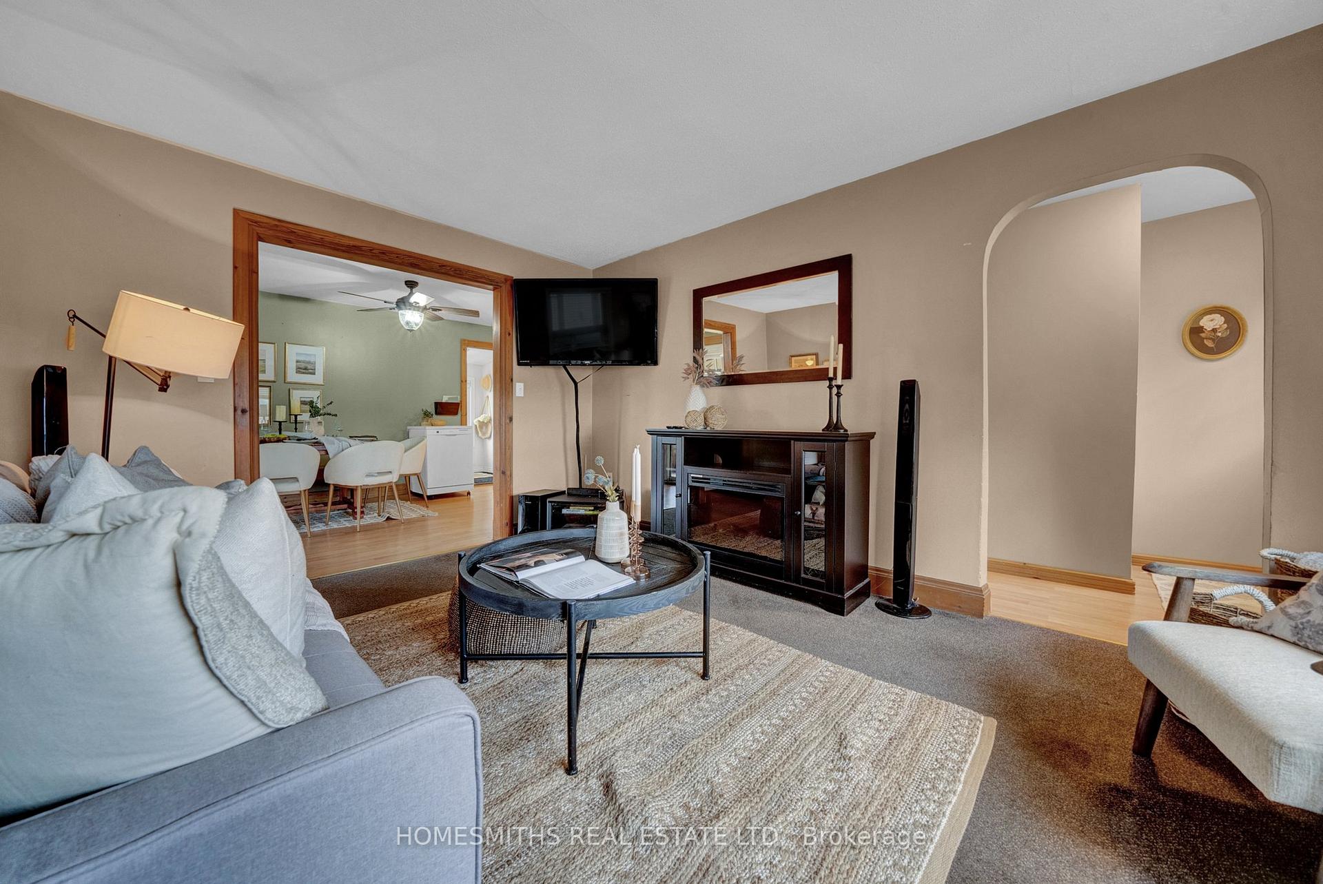 Photo 16 of 20 Rowe Street, Clarington, Orono — HOMEH