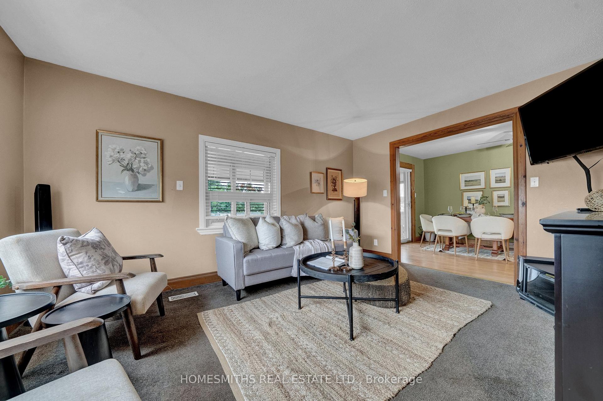 Photo 17 of 20 Rowe Street, Clarington, Orono — HOMEH