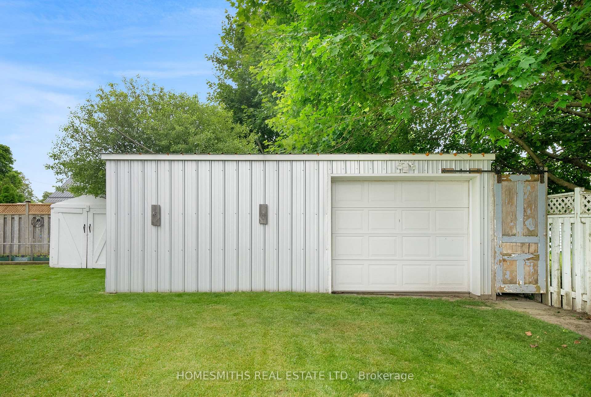 Photo 33 of 20 Rowe Street, Clarington, Orono — HOMEH