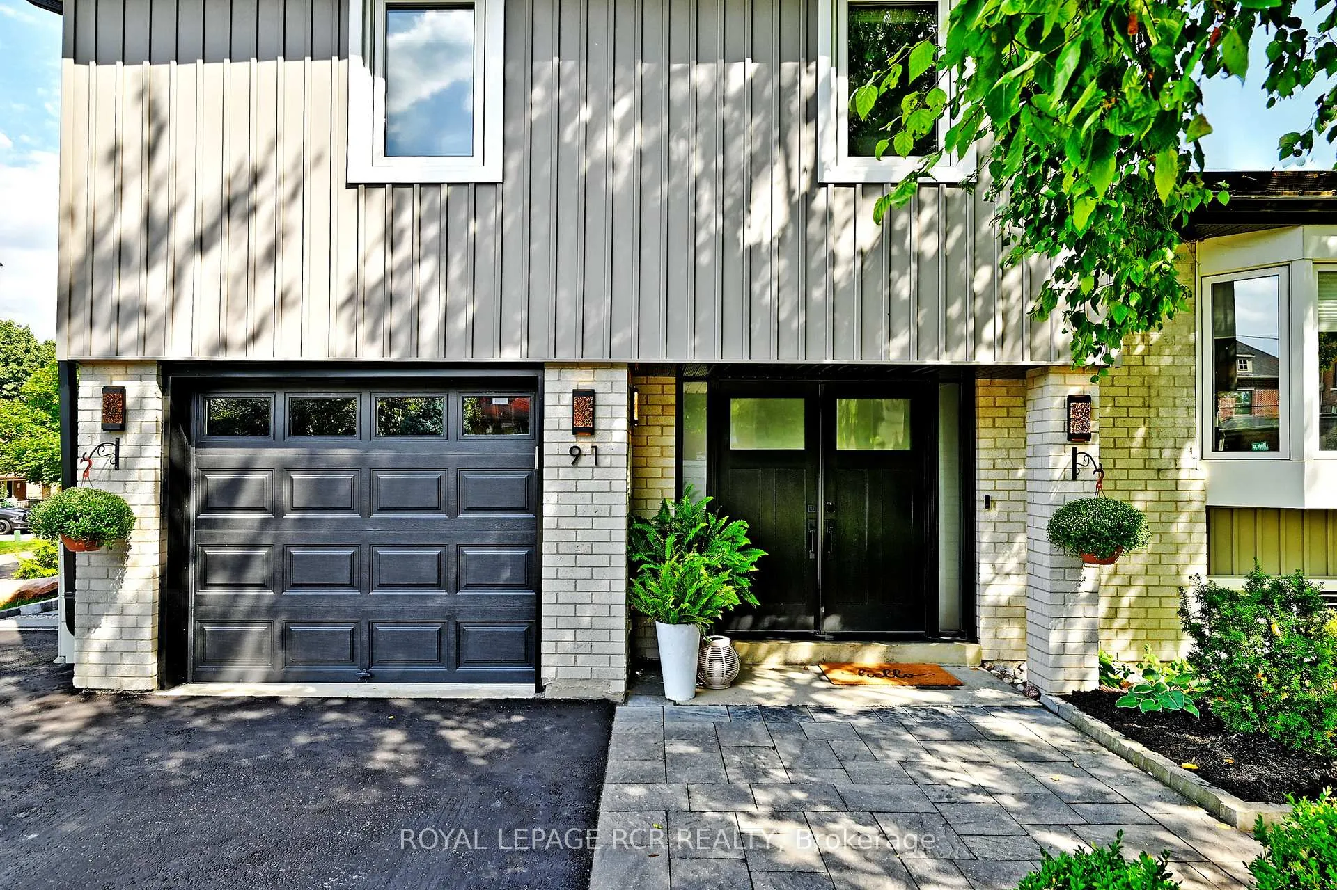 Photo 3 of 91 Spruce Street, Aurora, Aurora Village — HOMEH