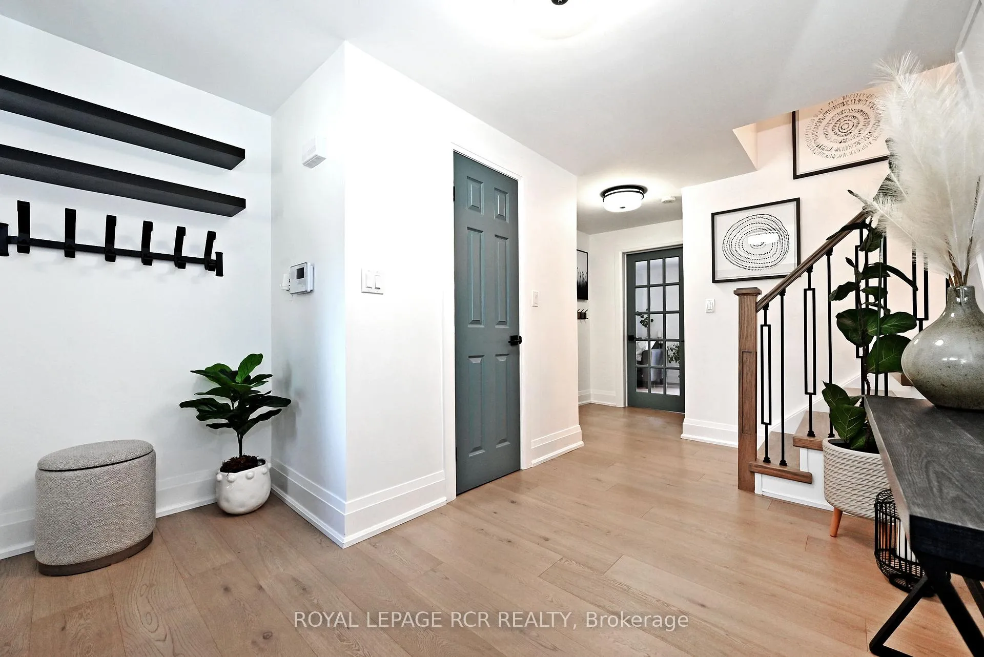 Photo 6 of 91 Spruce Street, Aurora, Aurora Village — HOMEH