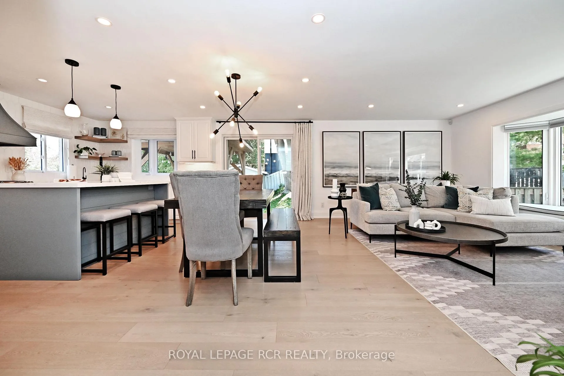 Photo 9 of 91 Spruce Street, Aurora, Aurora Village — HOMEH