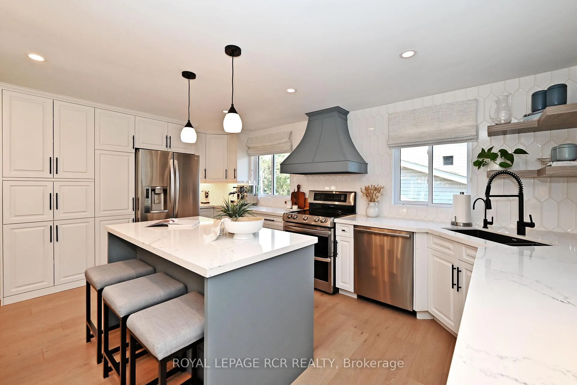 Photo 14 of 91 Spruce Street, Aurora, Aurora Village — HOMEH