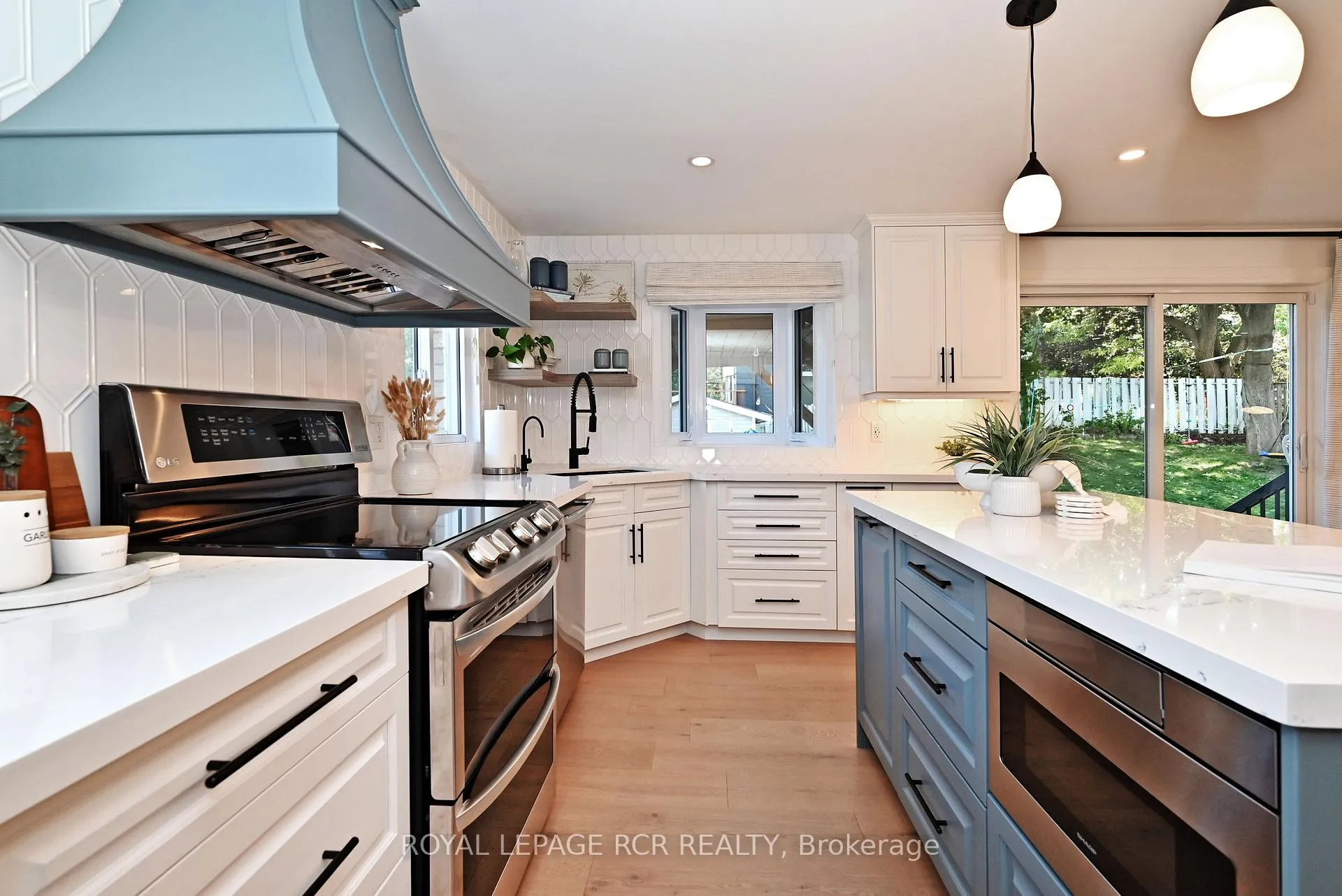 Photo 16 of 91 Spruce Street, Aurora, Aurora Village — HOMEH
