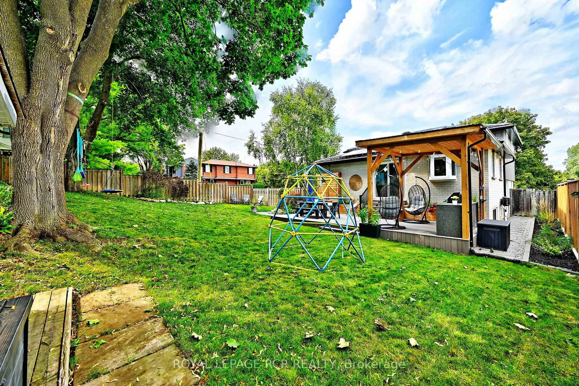 Photo 43 of 91 Spruce Street, Aurora, Aurora Village — HOMEH