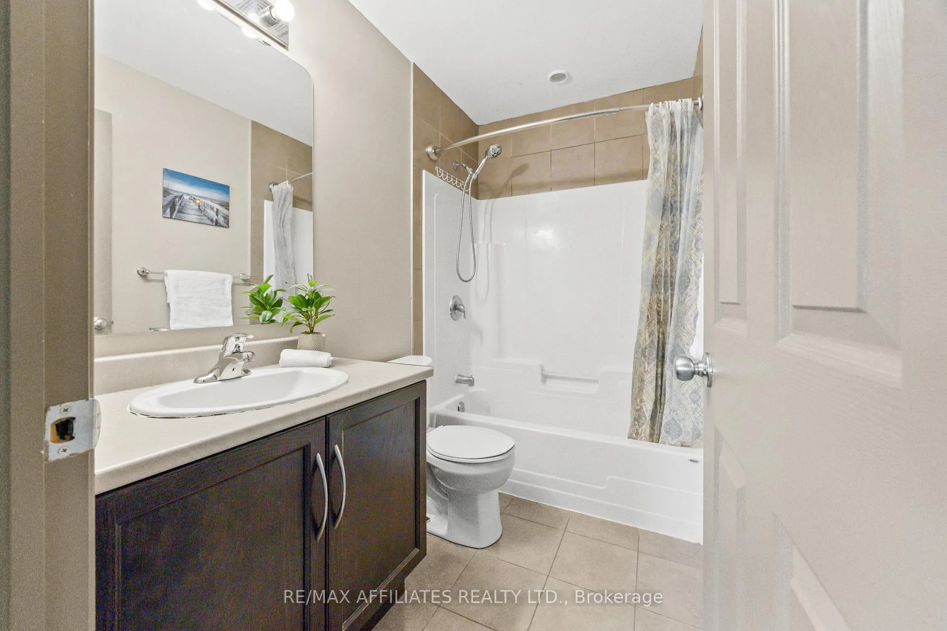 Photo 21 of 60 Hackberry Trail, Carleton Place — HOMEH