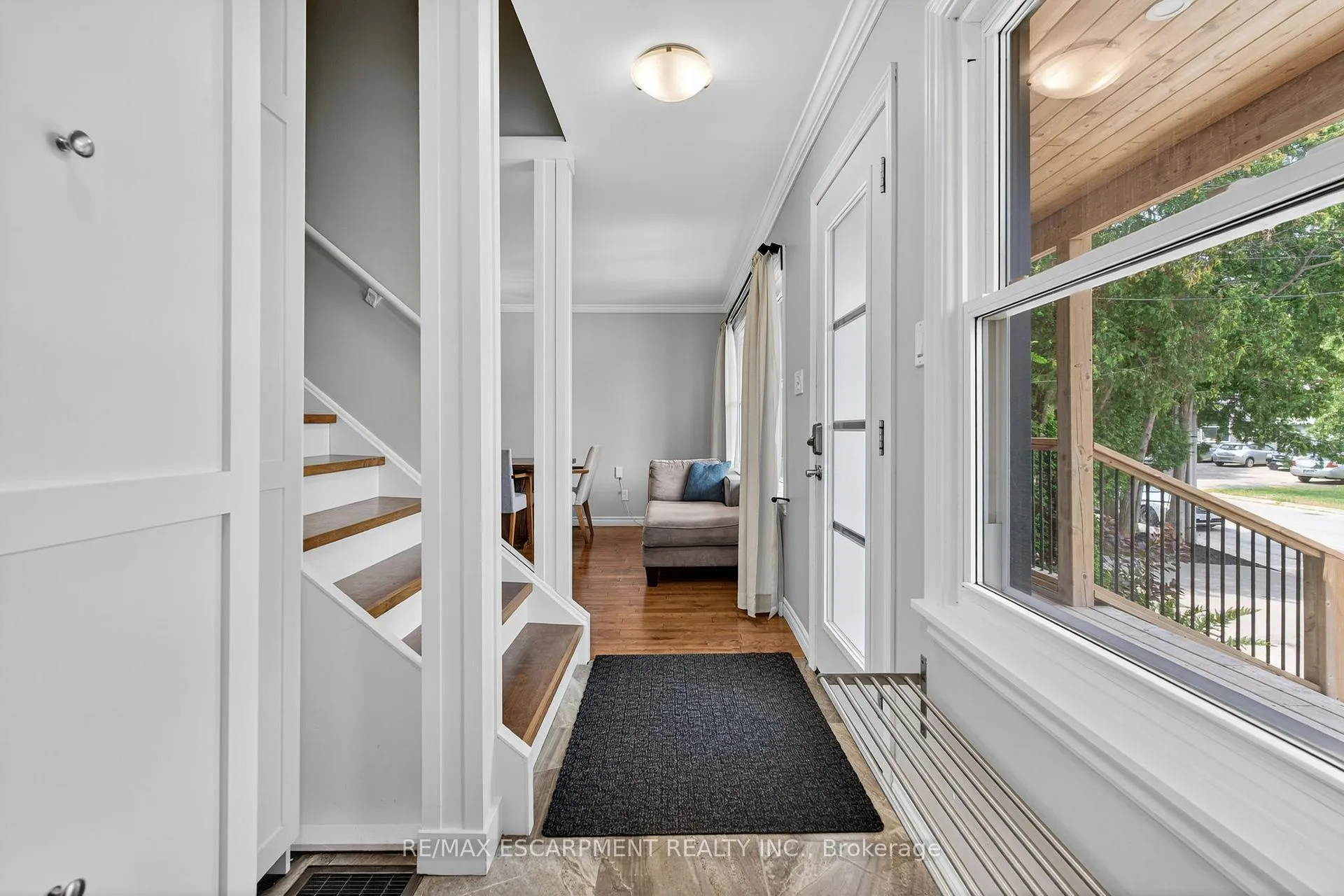 Photo 8 of 94 Mercer Street, Hamilton, Dundas — HOMEH