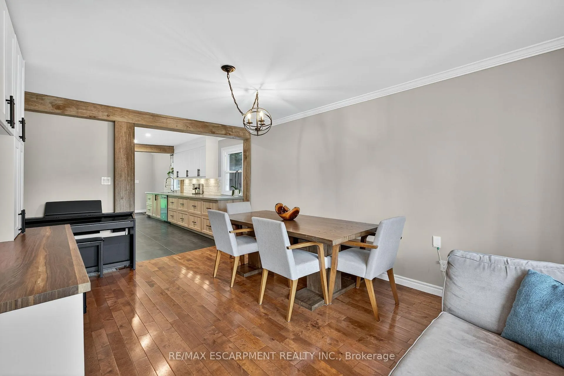 Photo 9 of 94 Mercer Street, Hamilton, Dundas — HOMEH